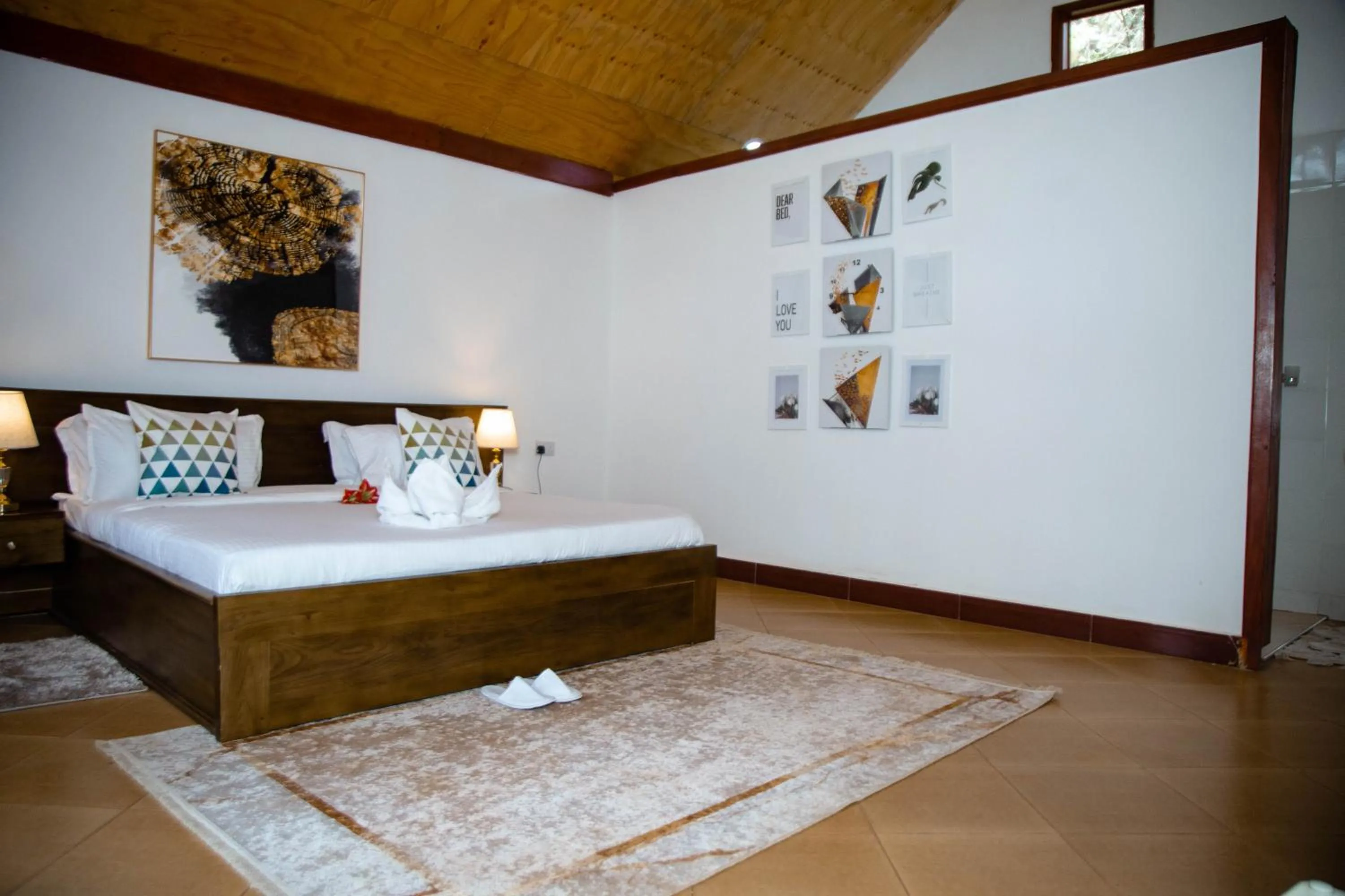 Bedroom in Shose Farmhouse Chalets & Campsite