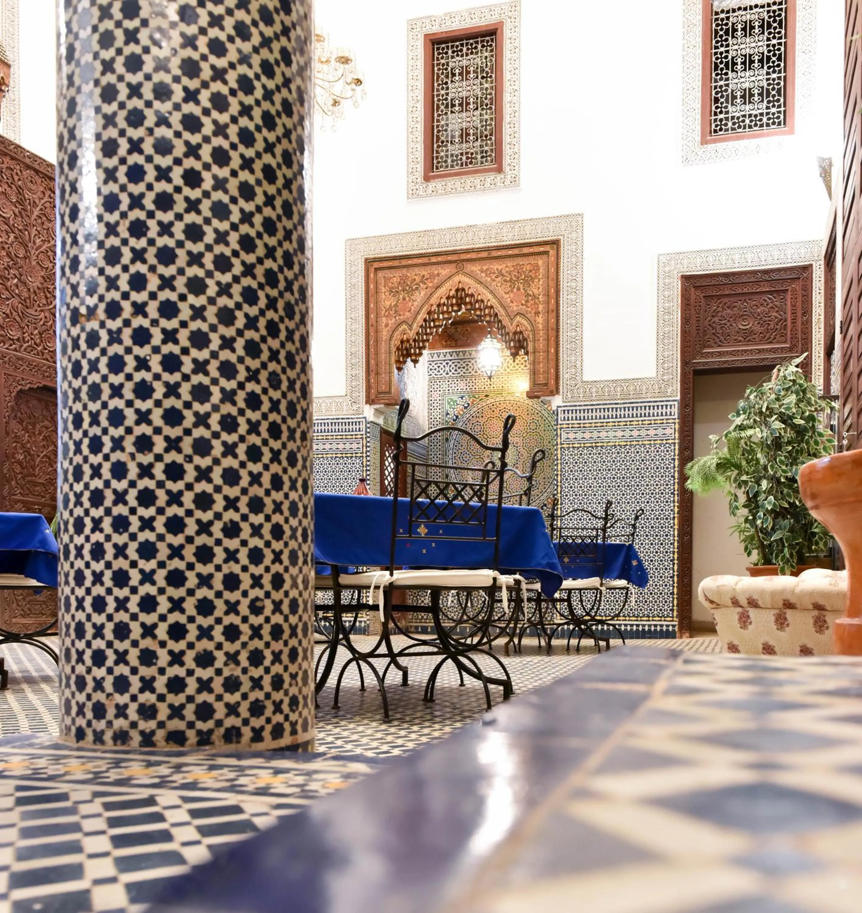 Dining area in Riad Youssef