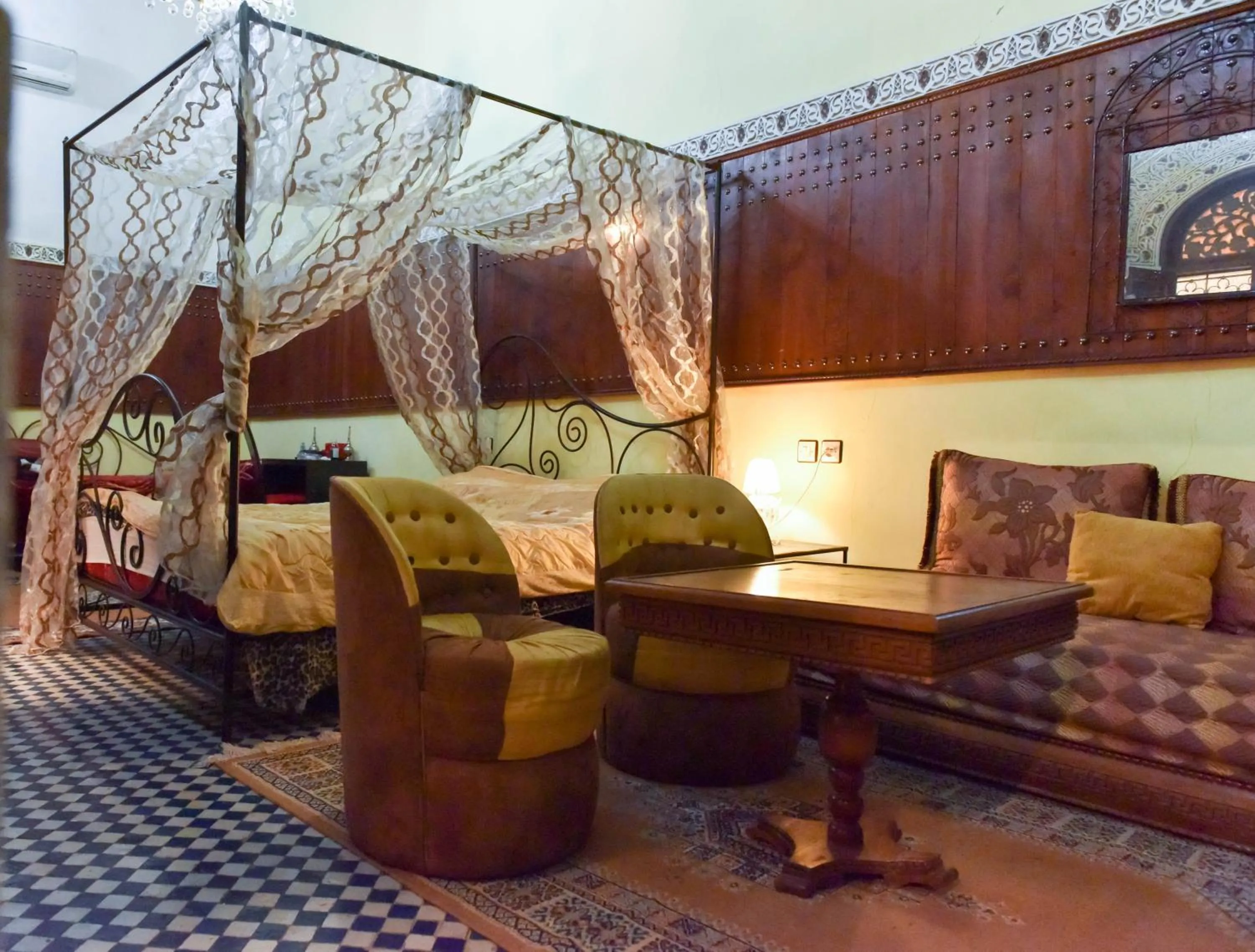 Bedroom in Riad Youssef