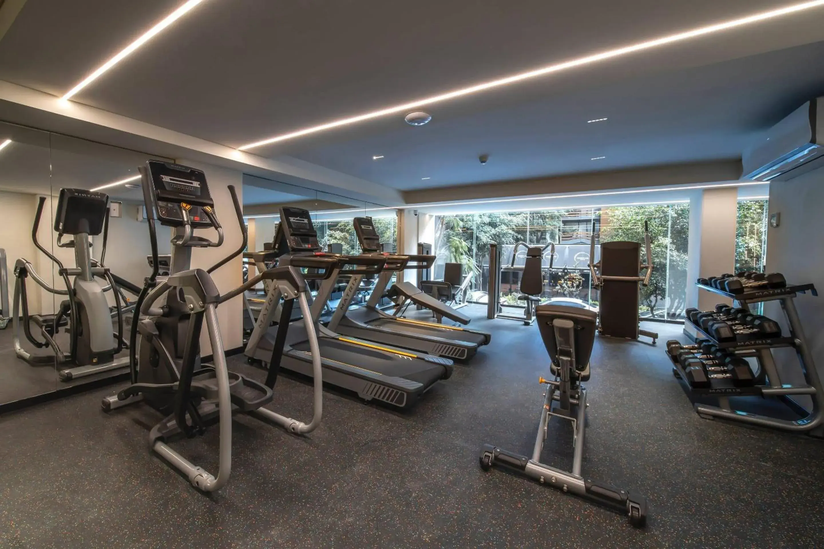Fitness centre/facilities in Amberes 64, an Ascend Collection Hotel Fitness centre/facilities in Amberes 64, an Ascend Collection Hotel