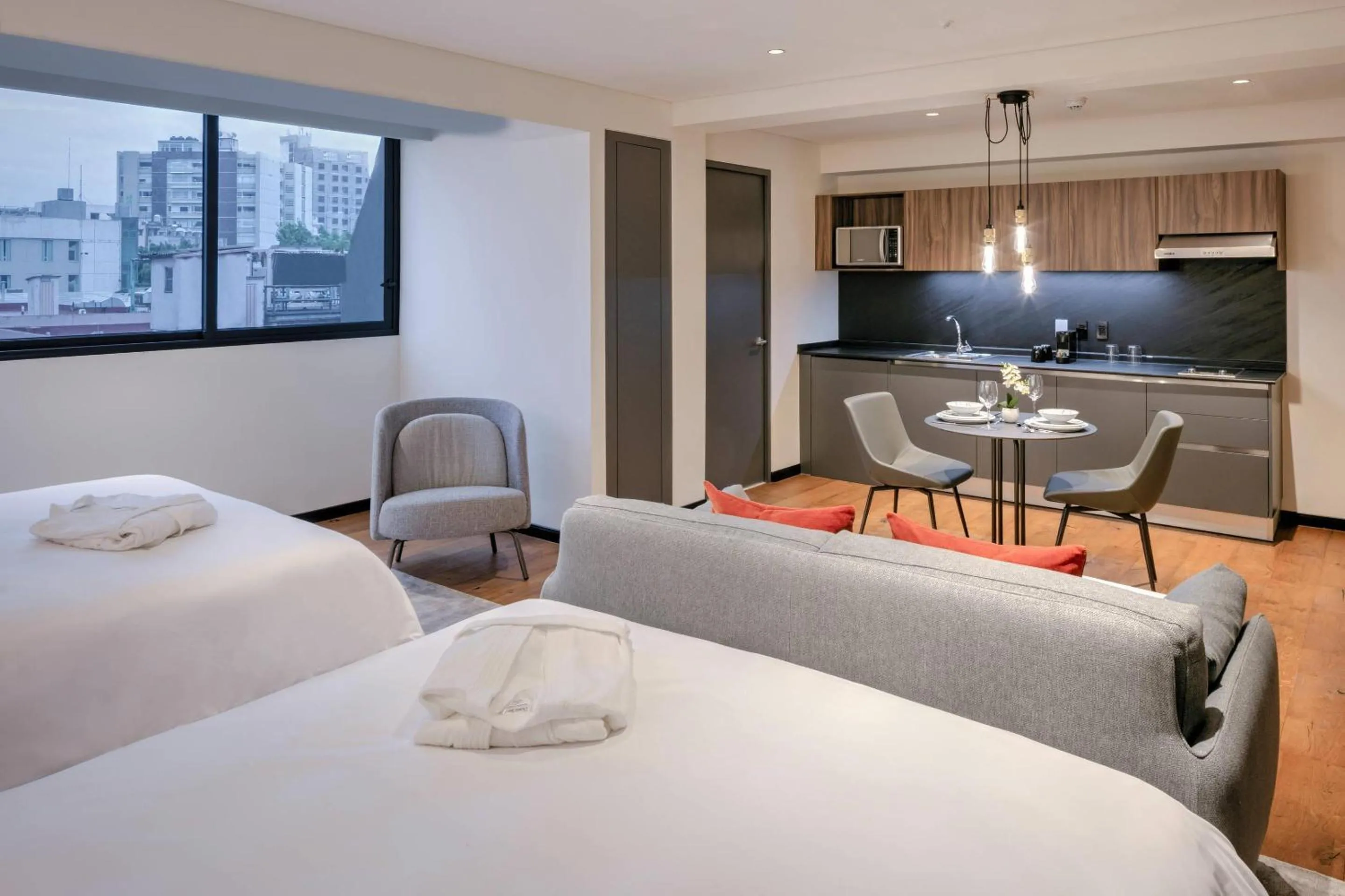 Bedroom, Bed in Amberes 64, an Ascend Collection Hotel