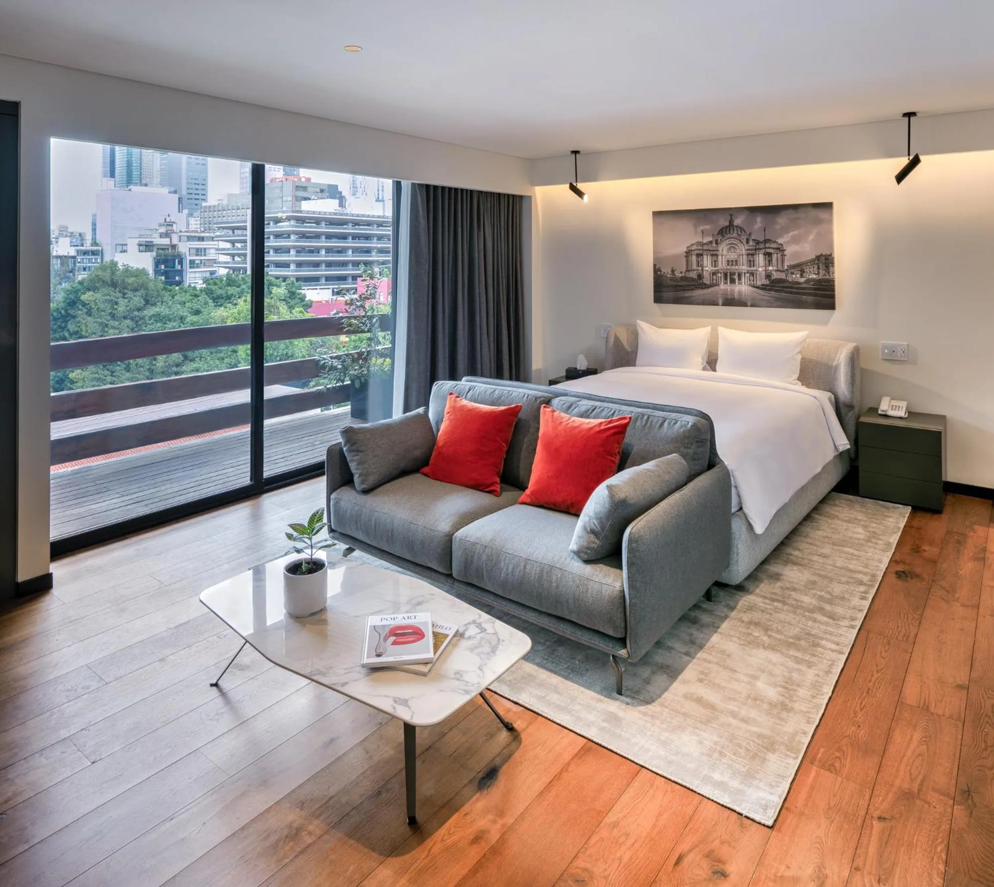 Bed in Amberes 64, an Ascend Collection Hotel