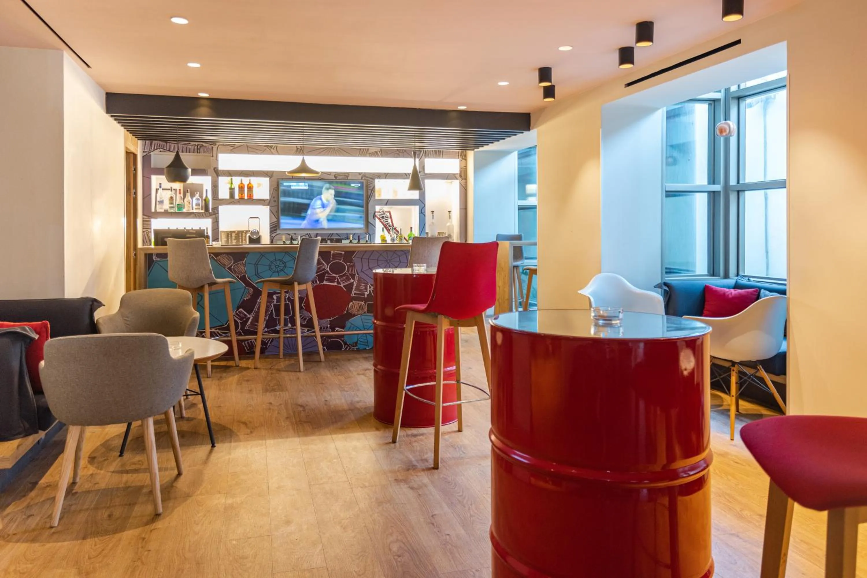 Lounge or bar in Ibis Casablanca Sidi Maarouf