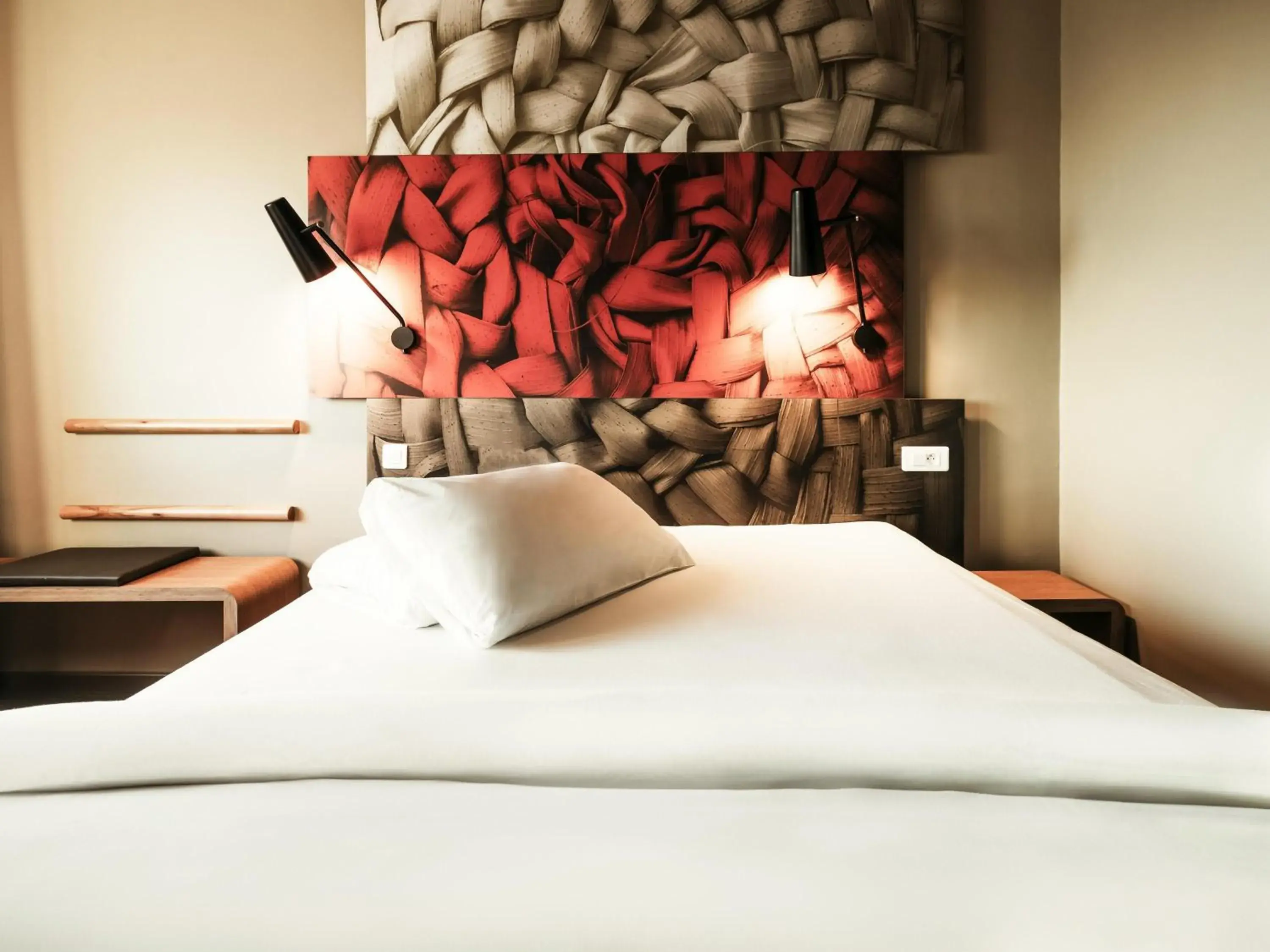 Bedroom, Bed in Ibis Casablanca City Center Bedroom, Bed in Ibis Casablanca City Center