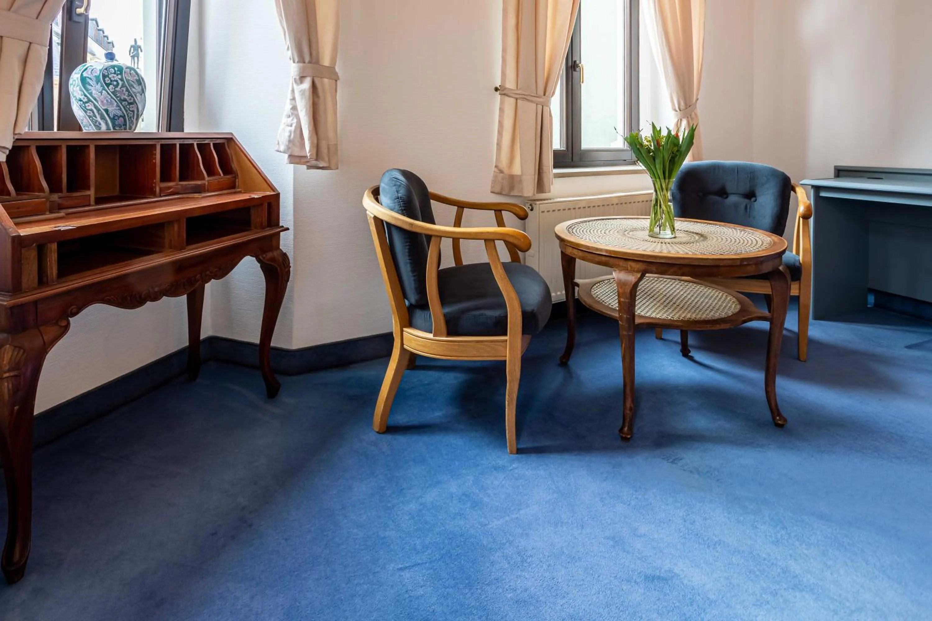 Seating area in Hotel Mauritius - Im Herzen von Crimmitschau - Frühstück buchbar - Restaurant - Café - Fahrradbox