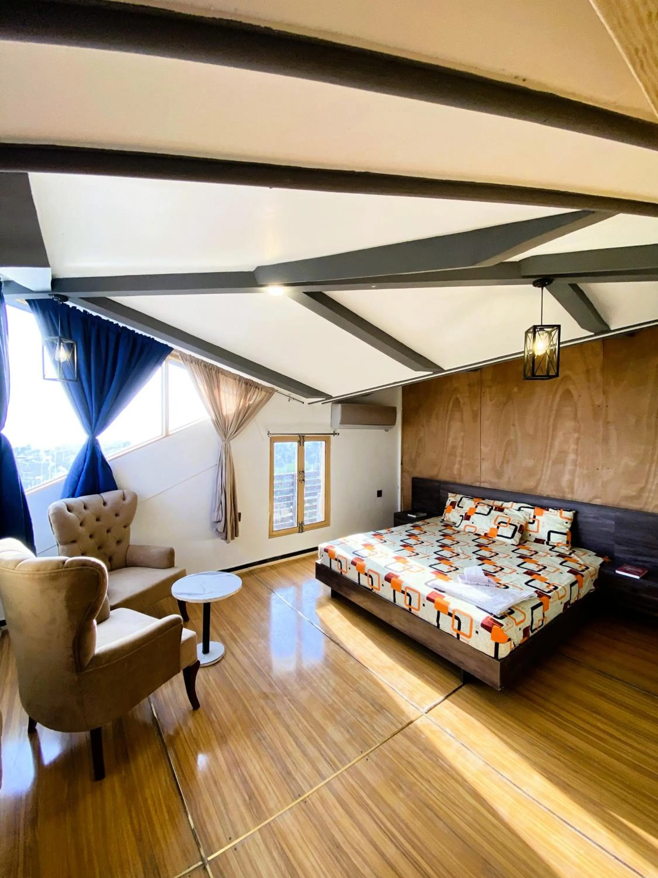 Bed in Republika Central Hotel & Resort