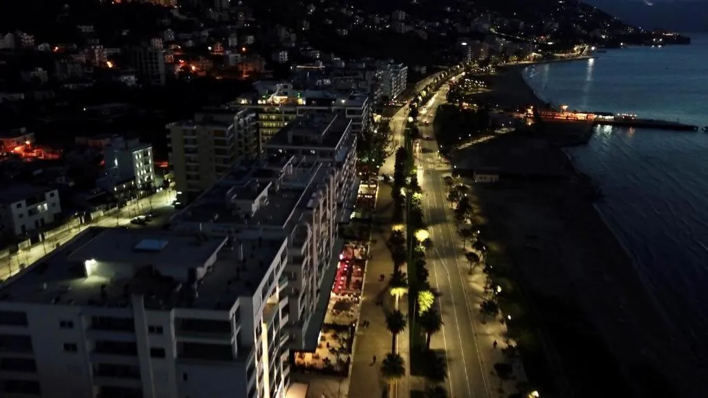 Neighbourhood in Miramare Apartments