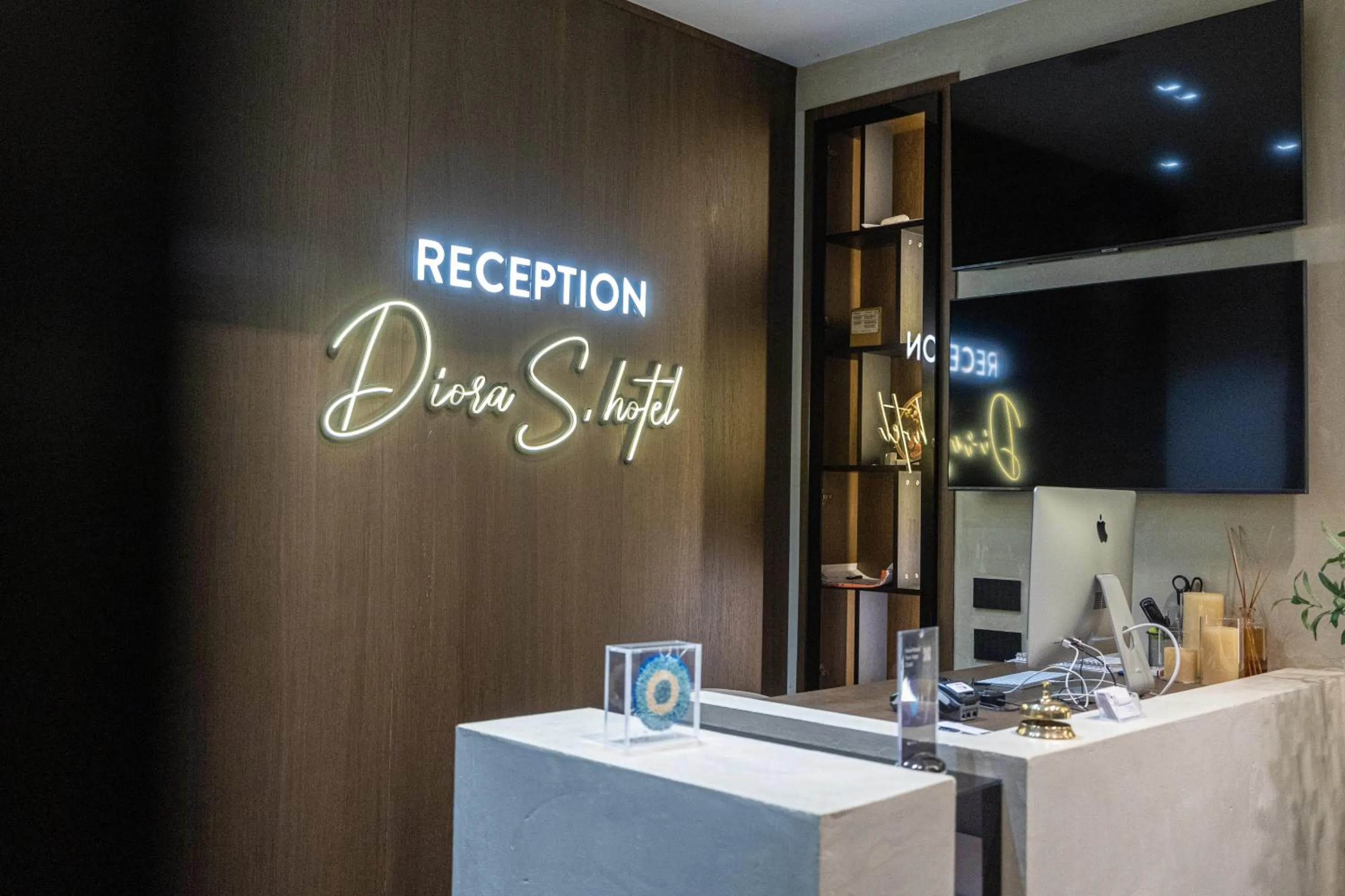 Lobby or reception in Miramare Apartments