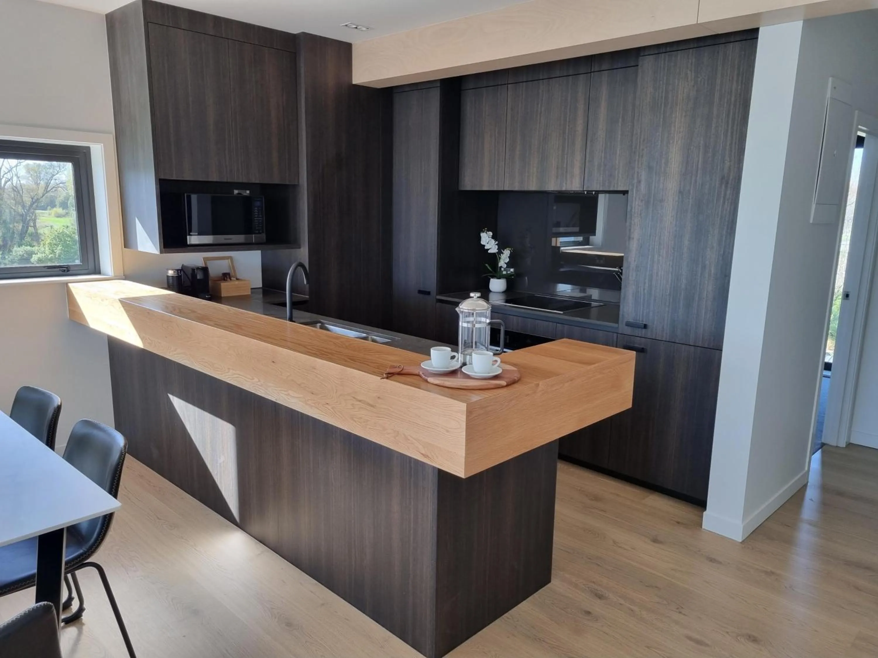Kitchen or kitchenette in Clearwater Quays Apartments