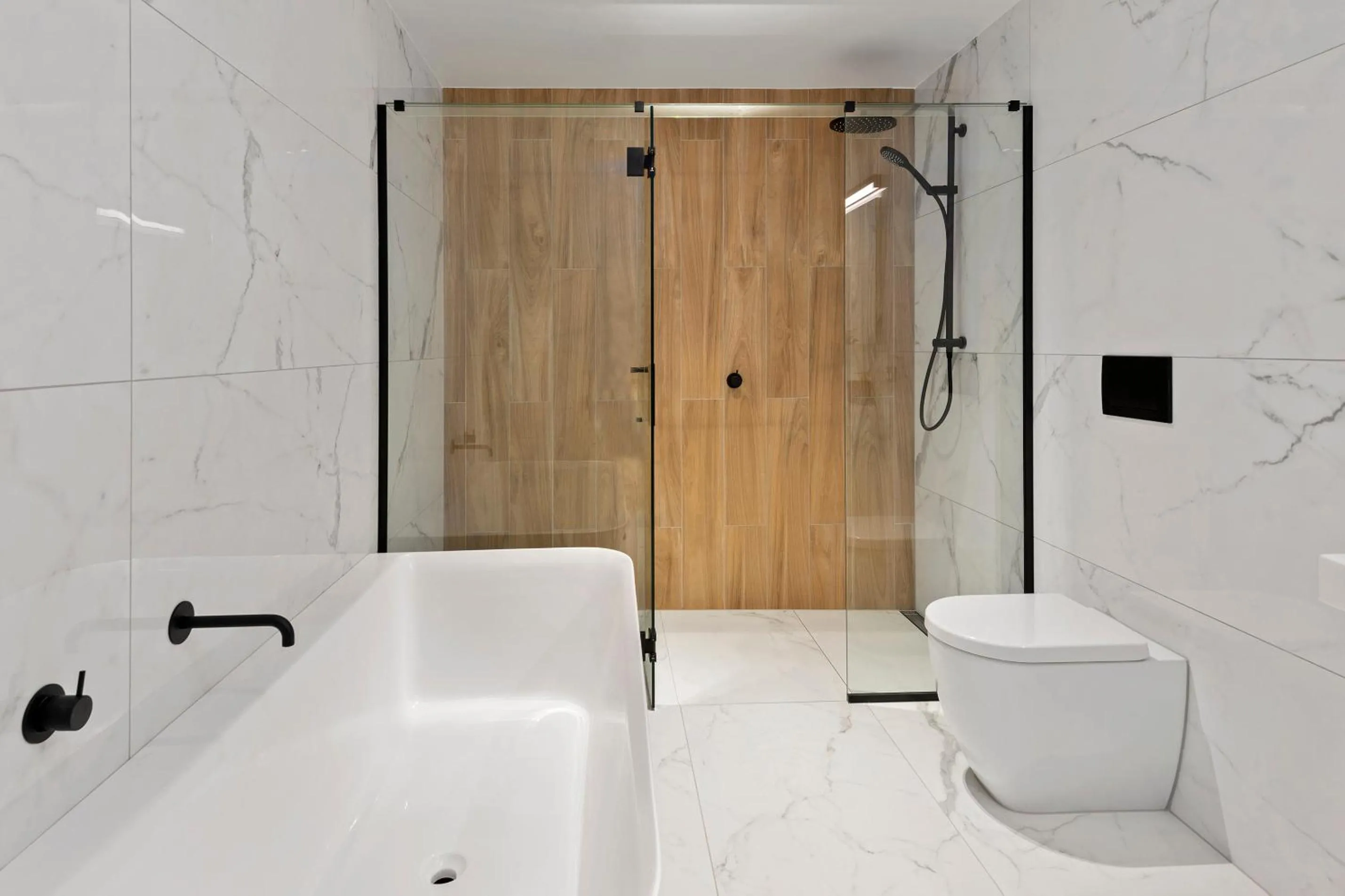 Shower in Clearwater Quays Apartments