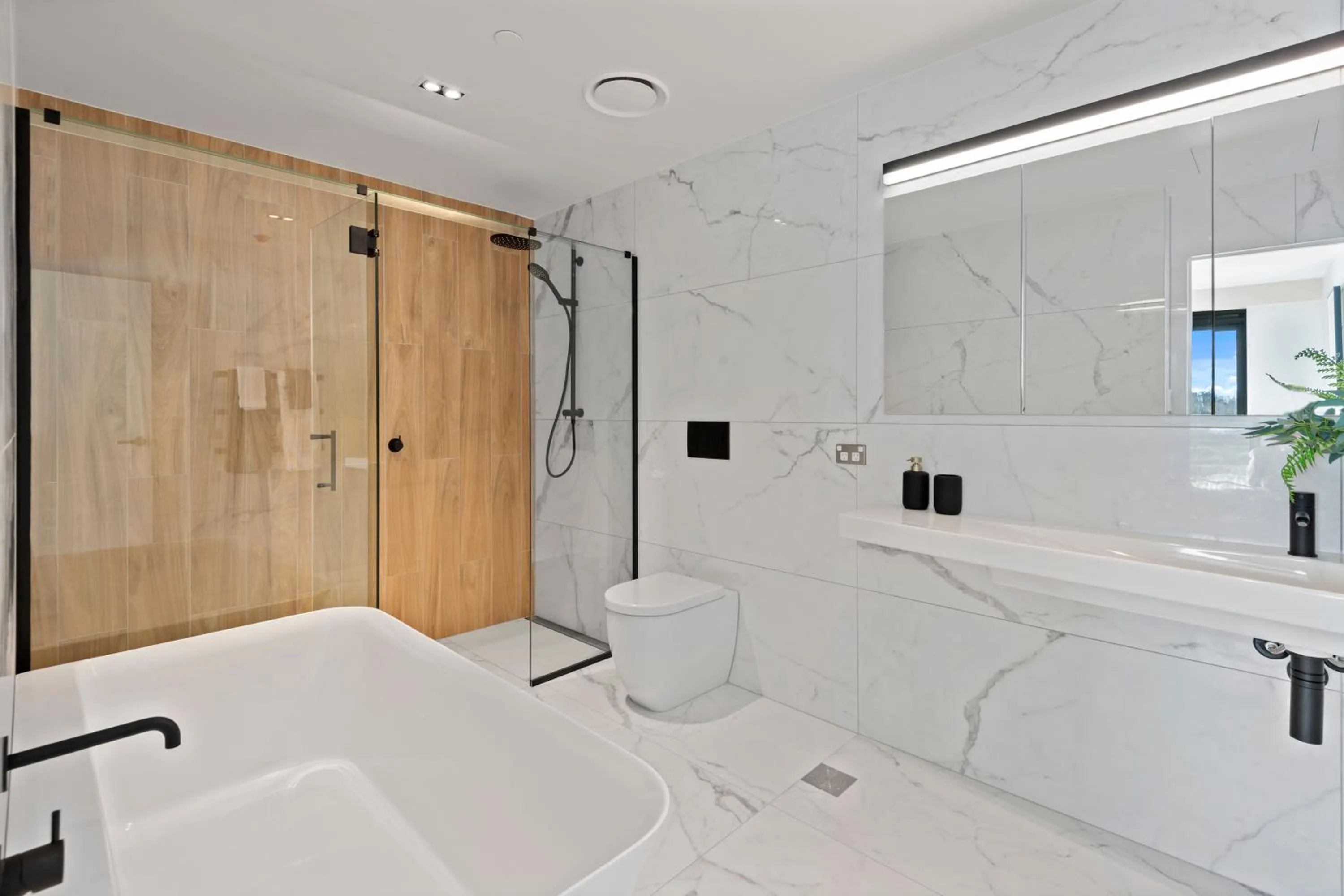 Shower in Clearwater Quays Apartments