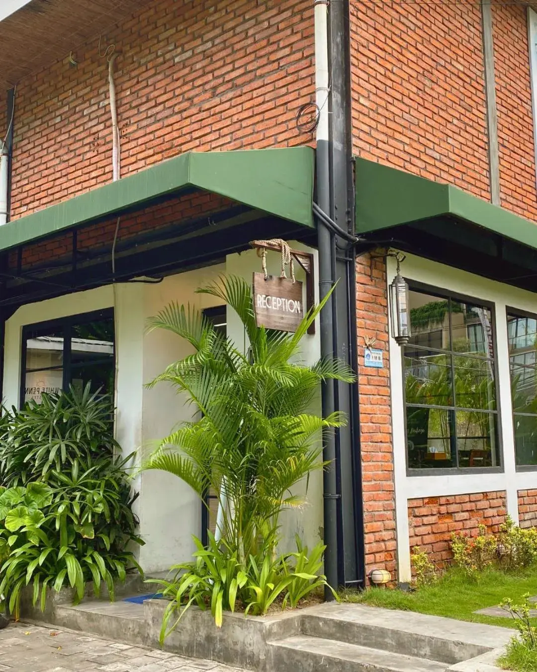 Property building in White Penny Hostel Property building in White Penny Hostel