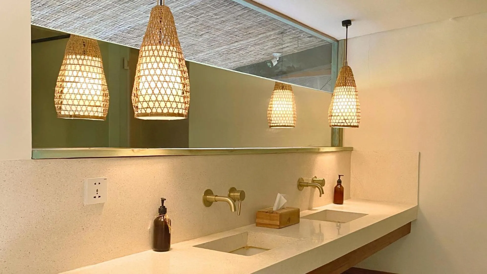 Bathroom in White Penny Hostel