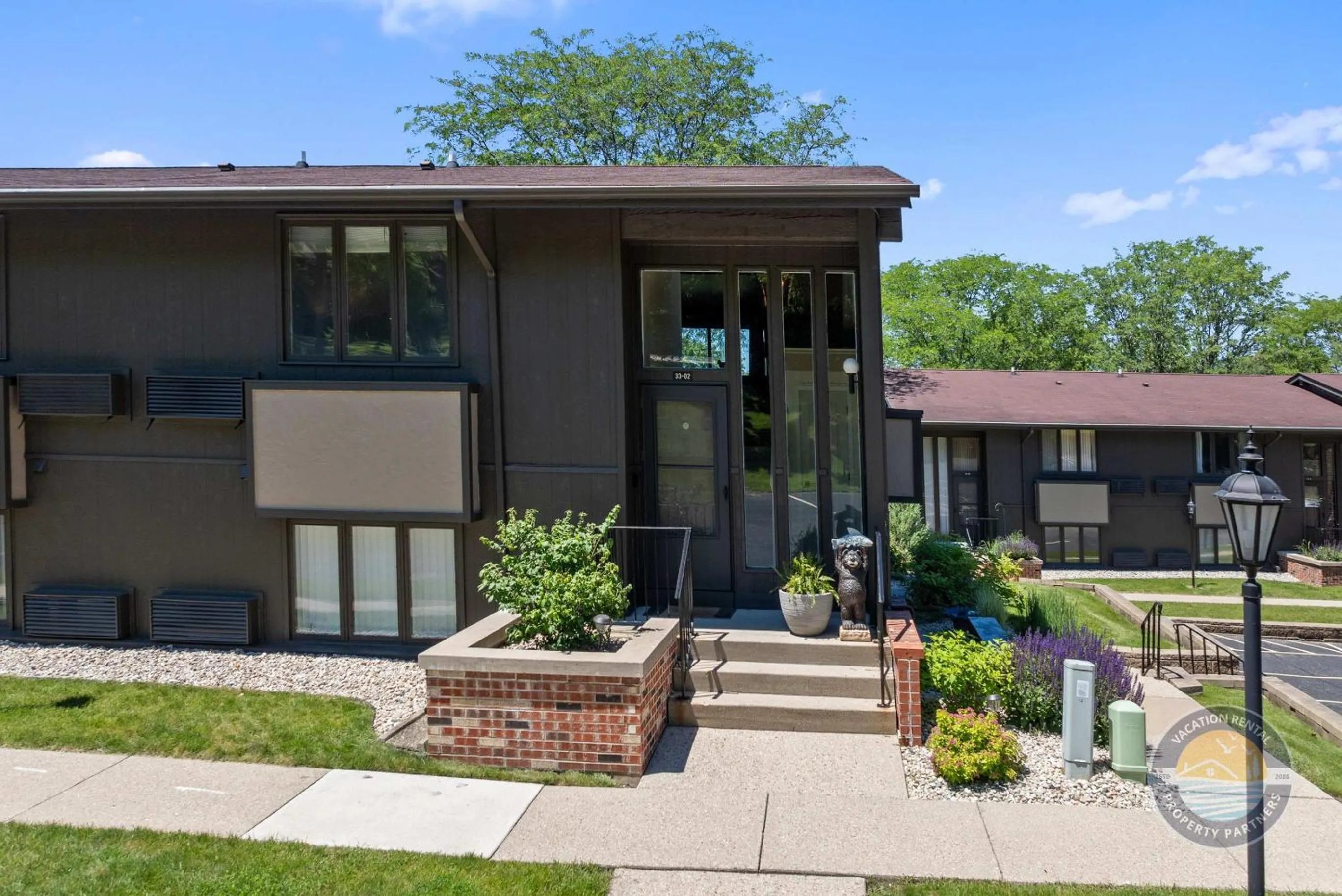 New Lake Como Condo with Lake Views