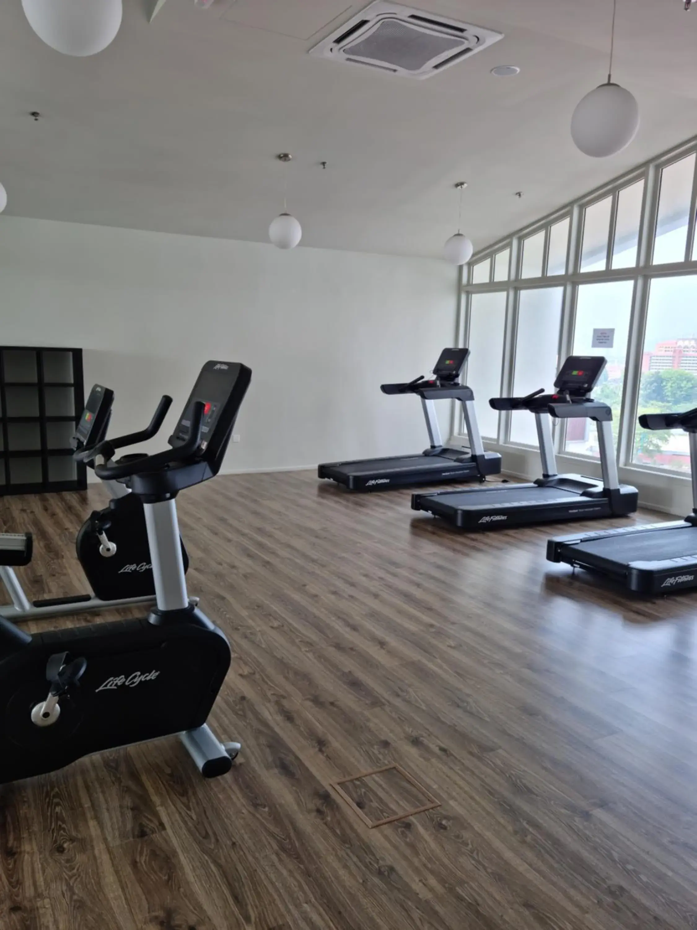 Fitness centre/facilities in Una Residence by Maya Fitness centre/facilities in Una Residence by Maya