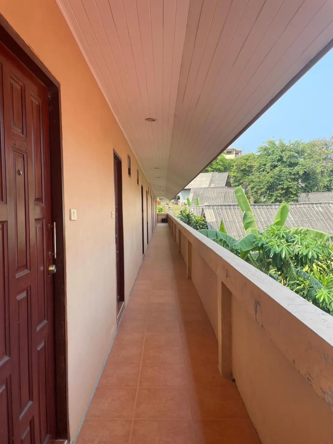 Day in Bank Guesthouse