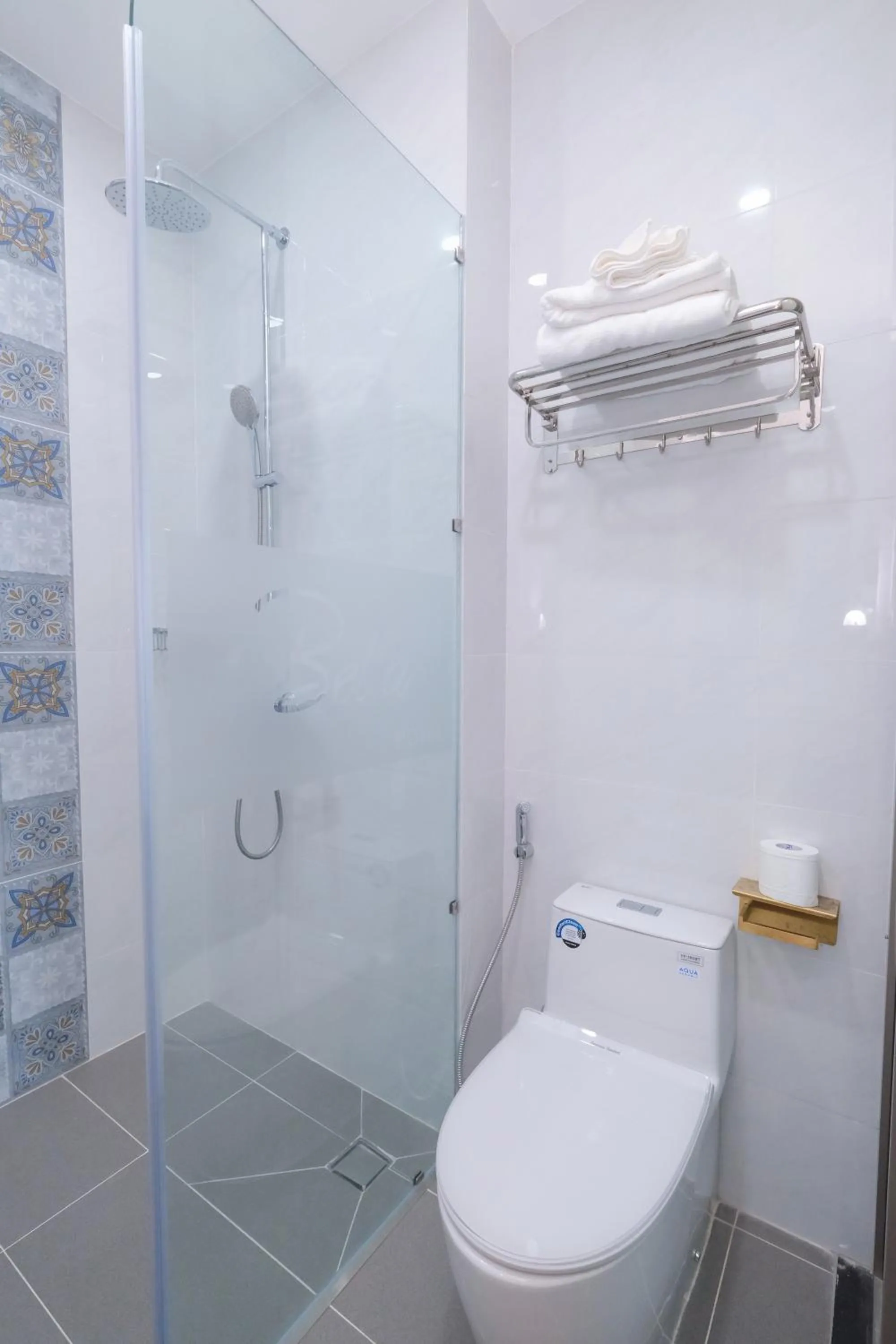 Shower in BELLA HOTEL Phu Quoc