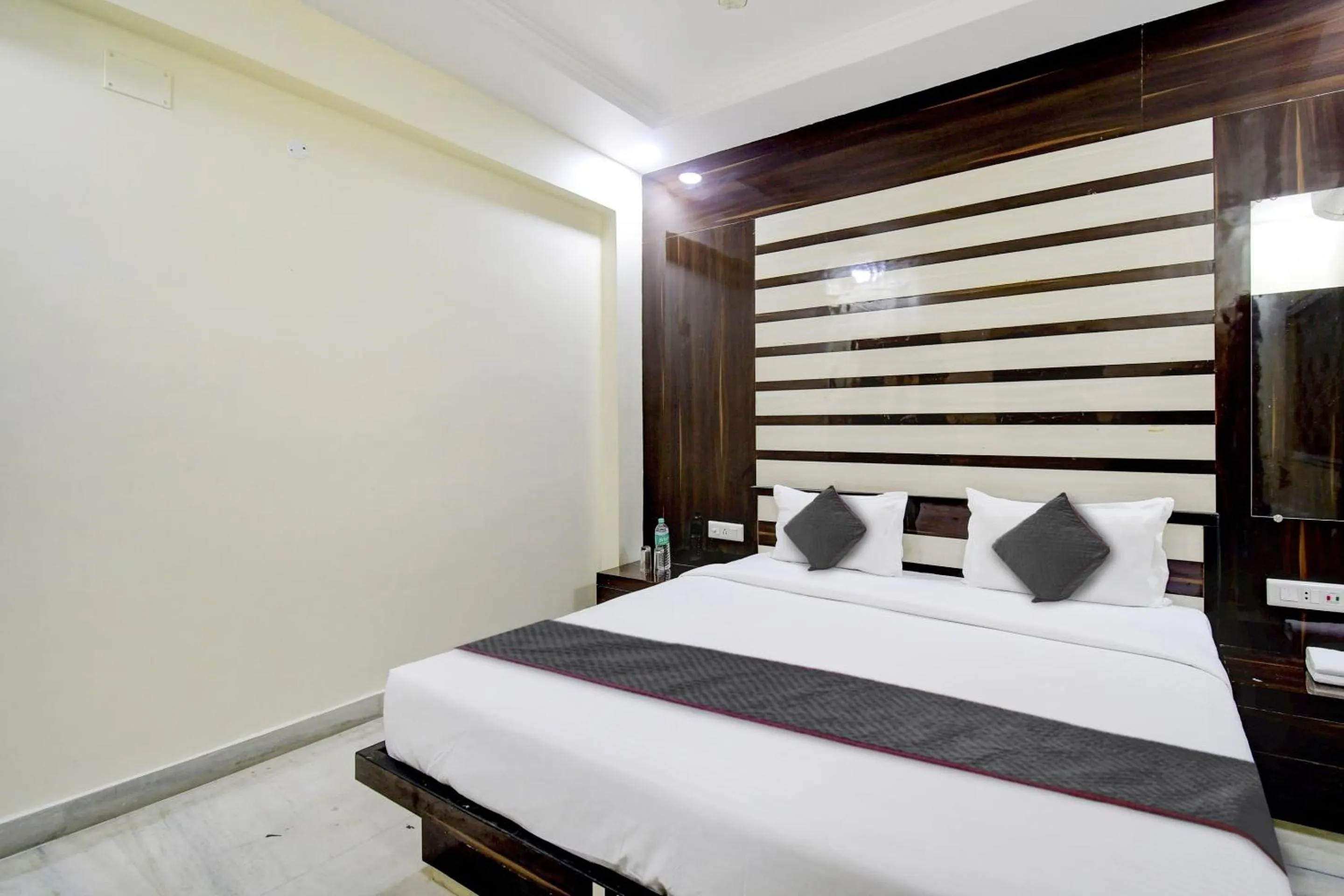 Bedroom, Bed in Townhouse TR Residence Newtown