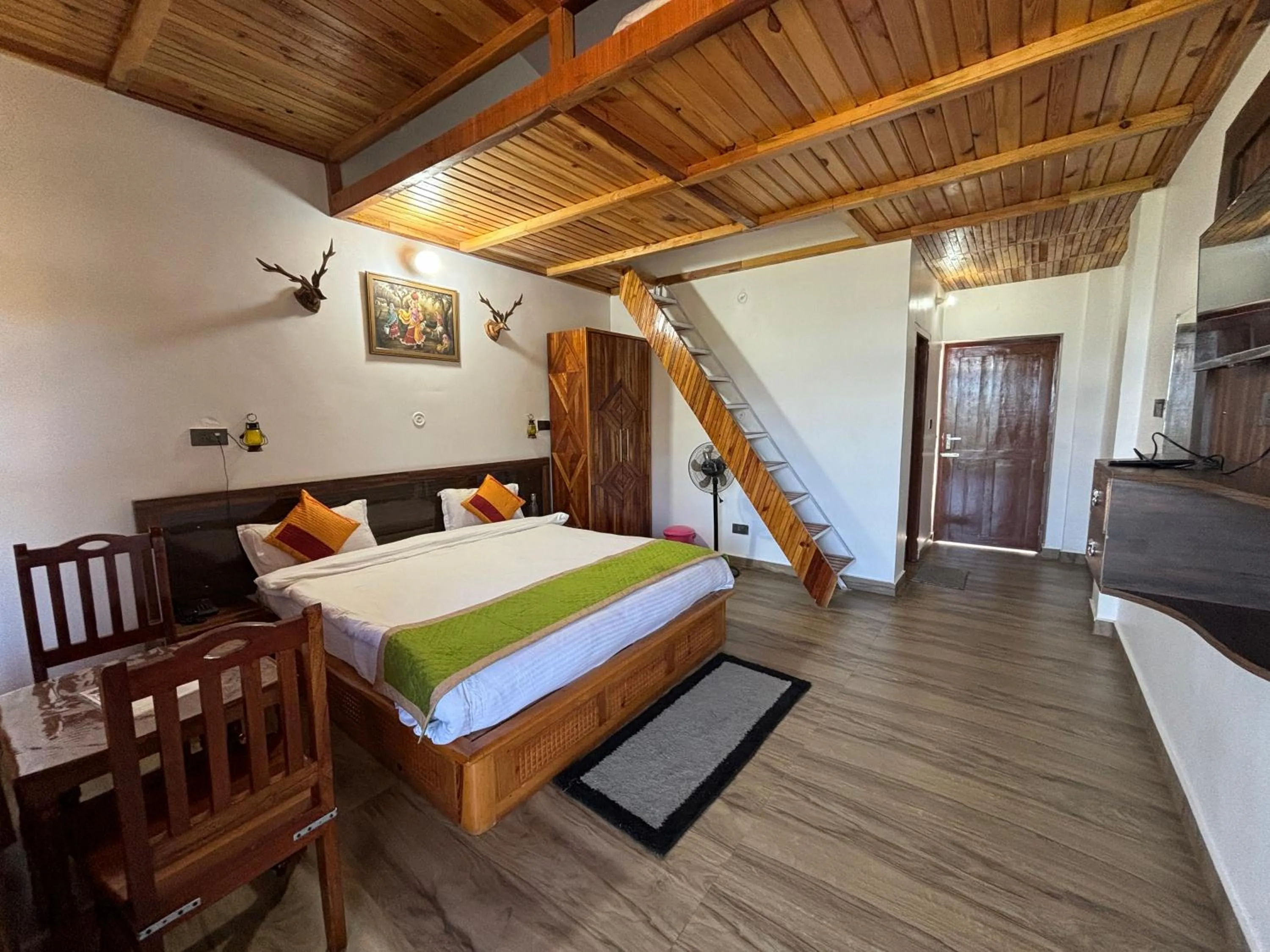 Bed in Lap Of Himalayas Resort