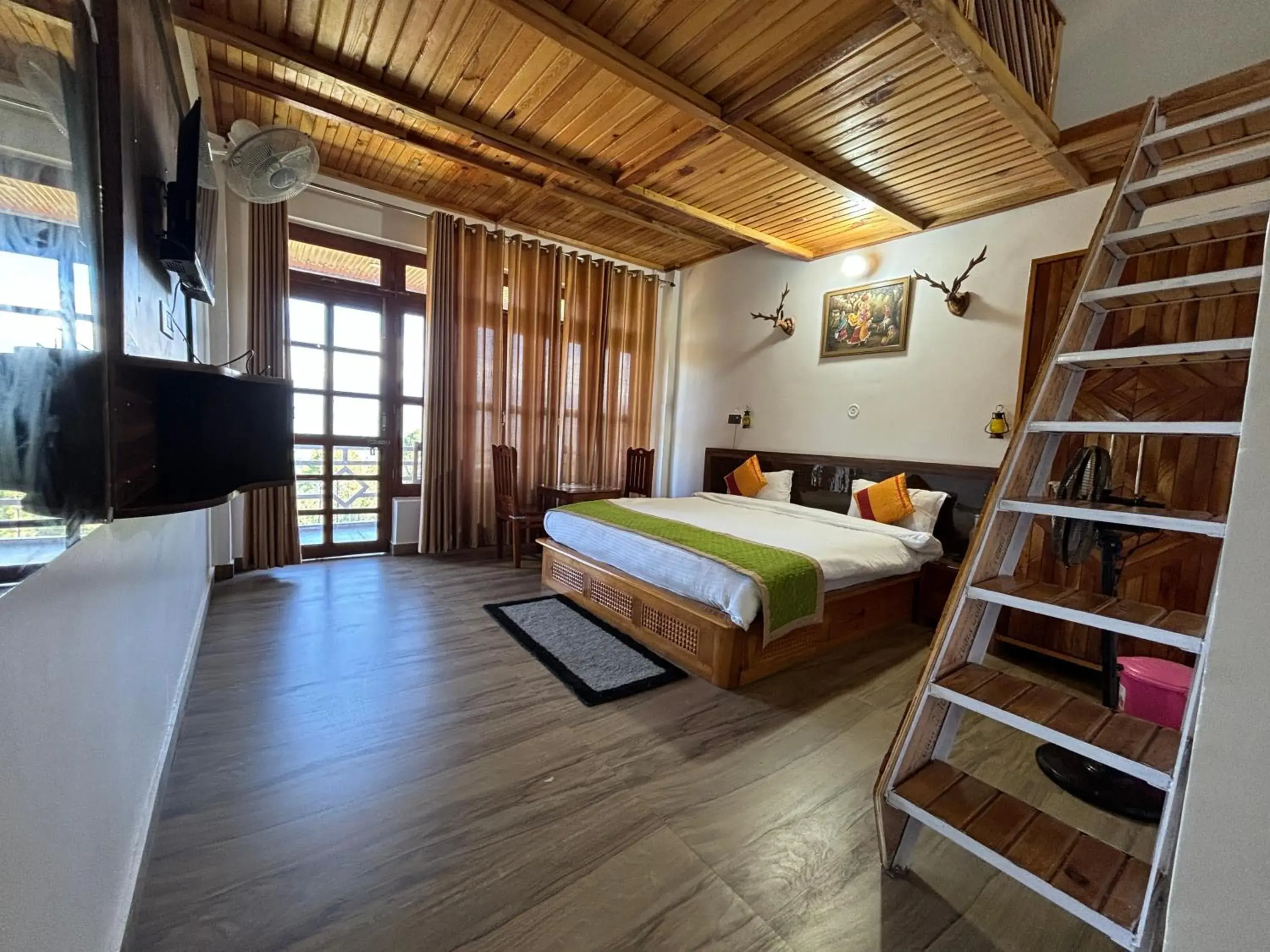 Bed in Lap Of Himalayas Resort Bed in Lap Of Himalayas Resort