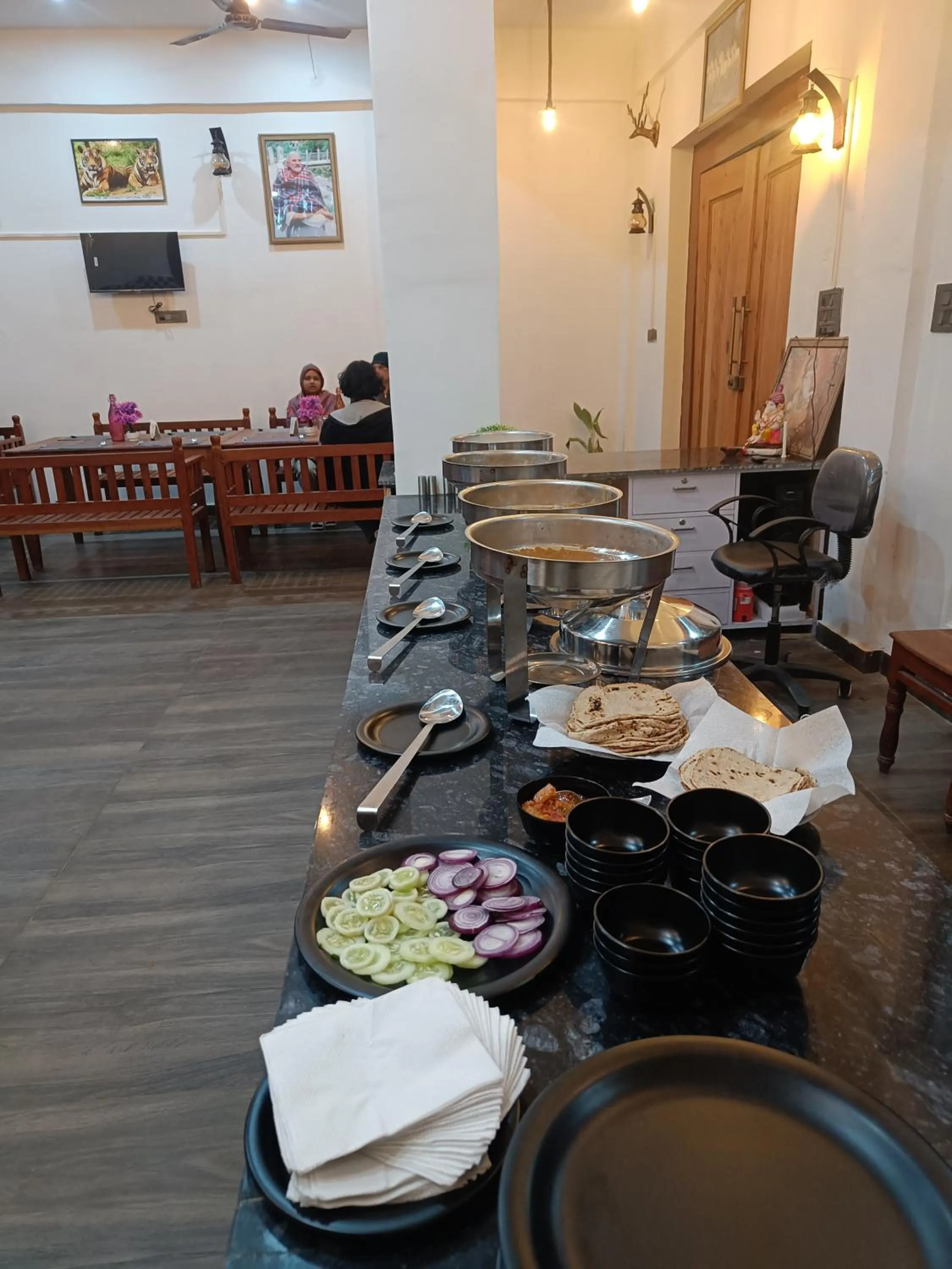 Lap Of Himalayas Resort