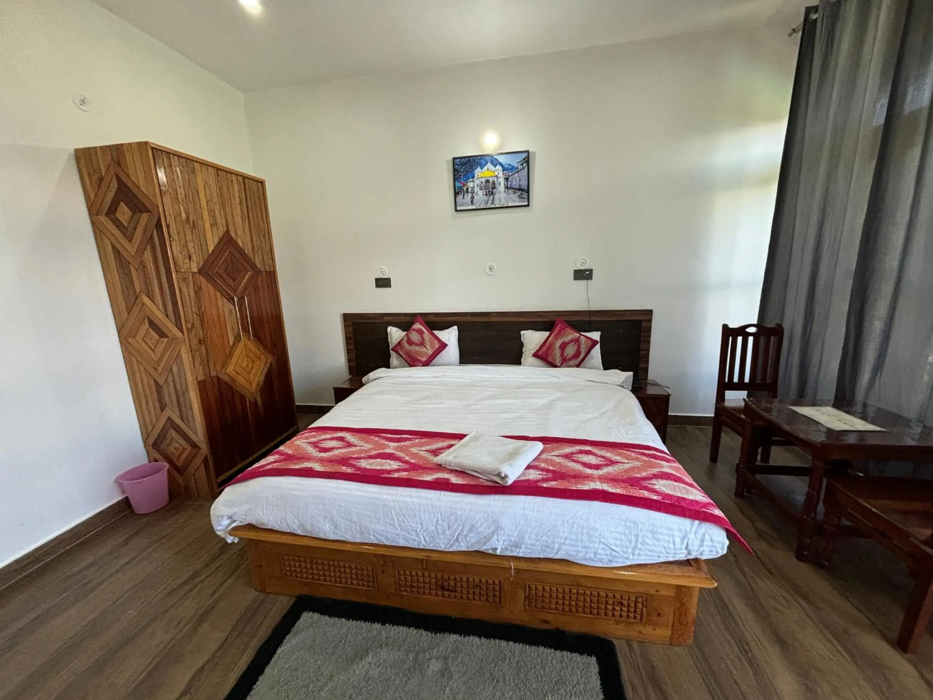 Bed in Lap Of Himalayas Resort Bed in Lap Of Himalayas Resort