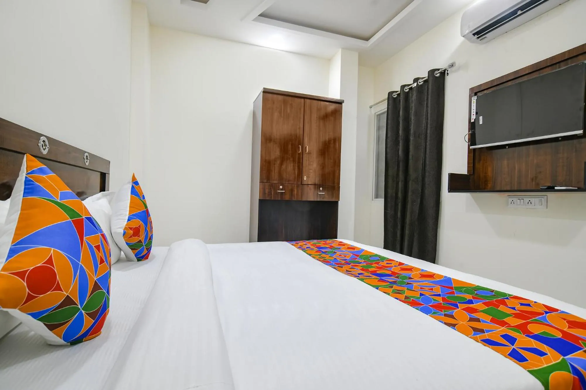 Bed in FabHotel DR Greens