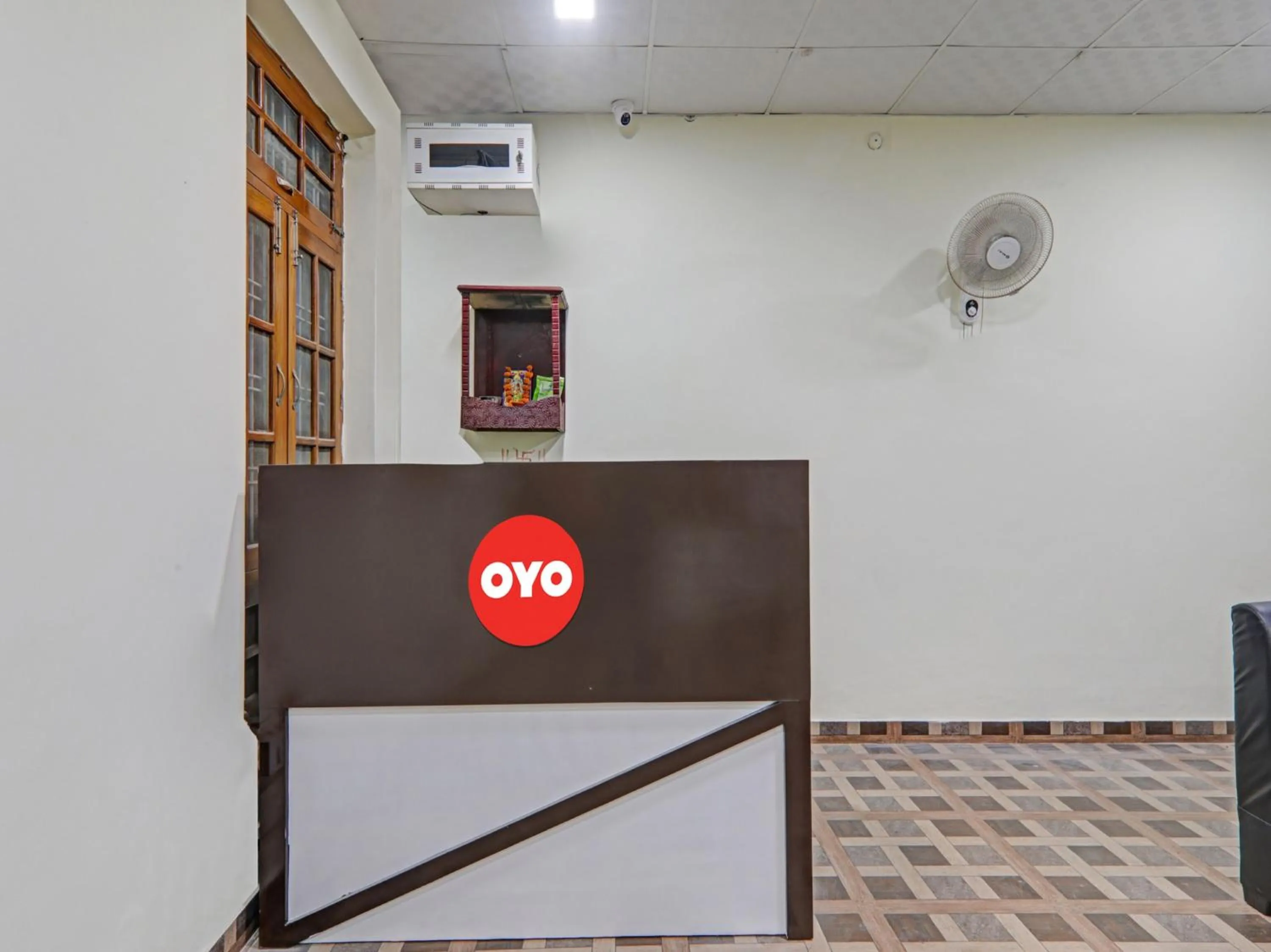 Lobby or reception in Hotel O SRV INN