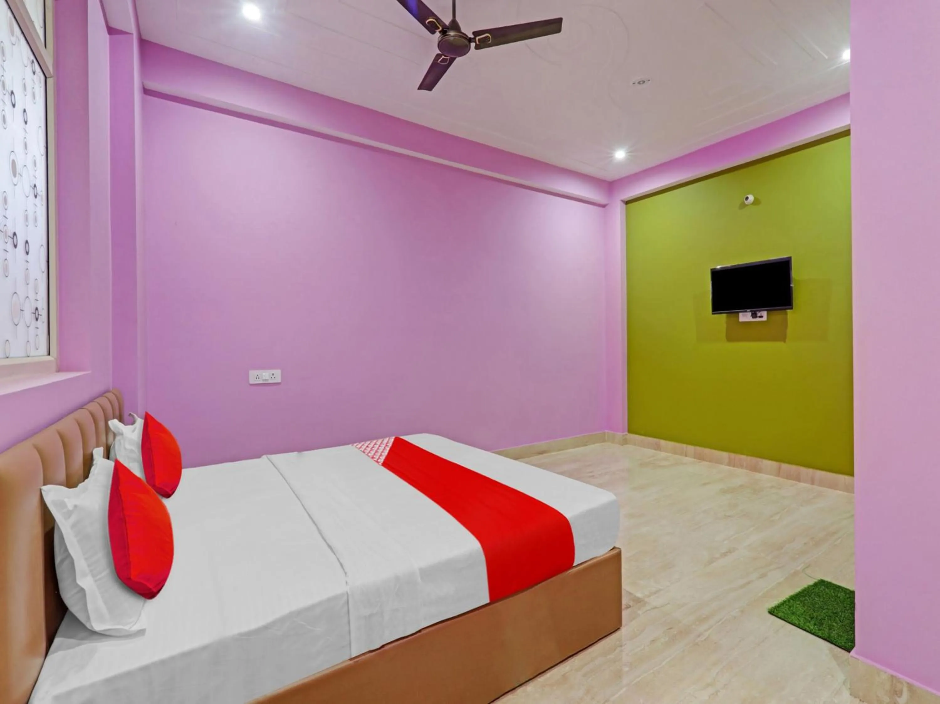 Bedroom in Hotel O SRV INN