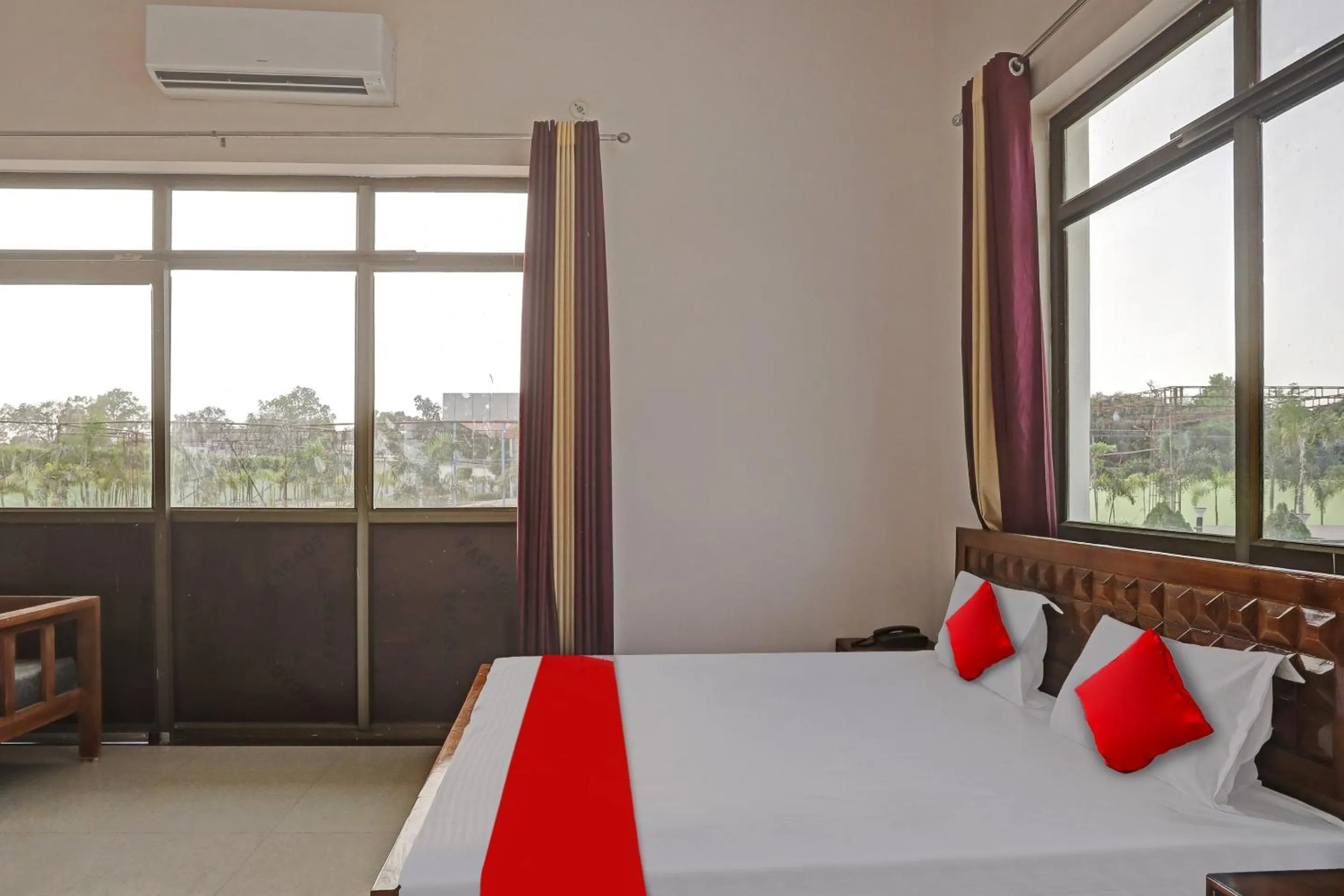 Bedroom, Bed in Hotel O Mb Garden & Resorts