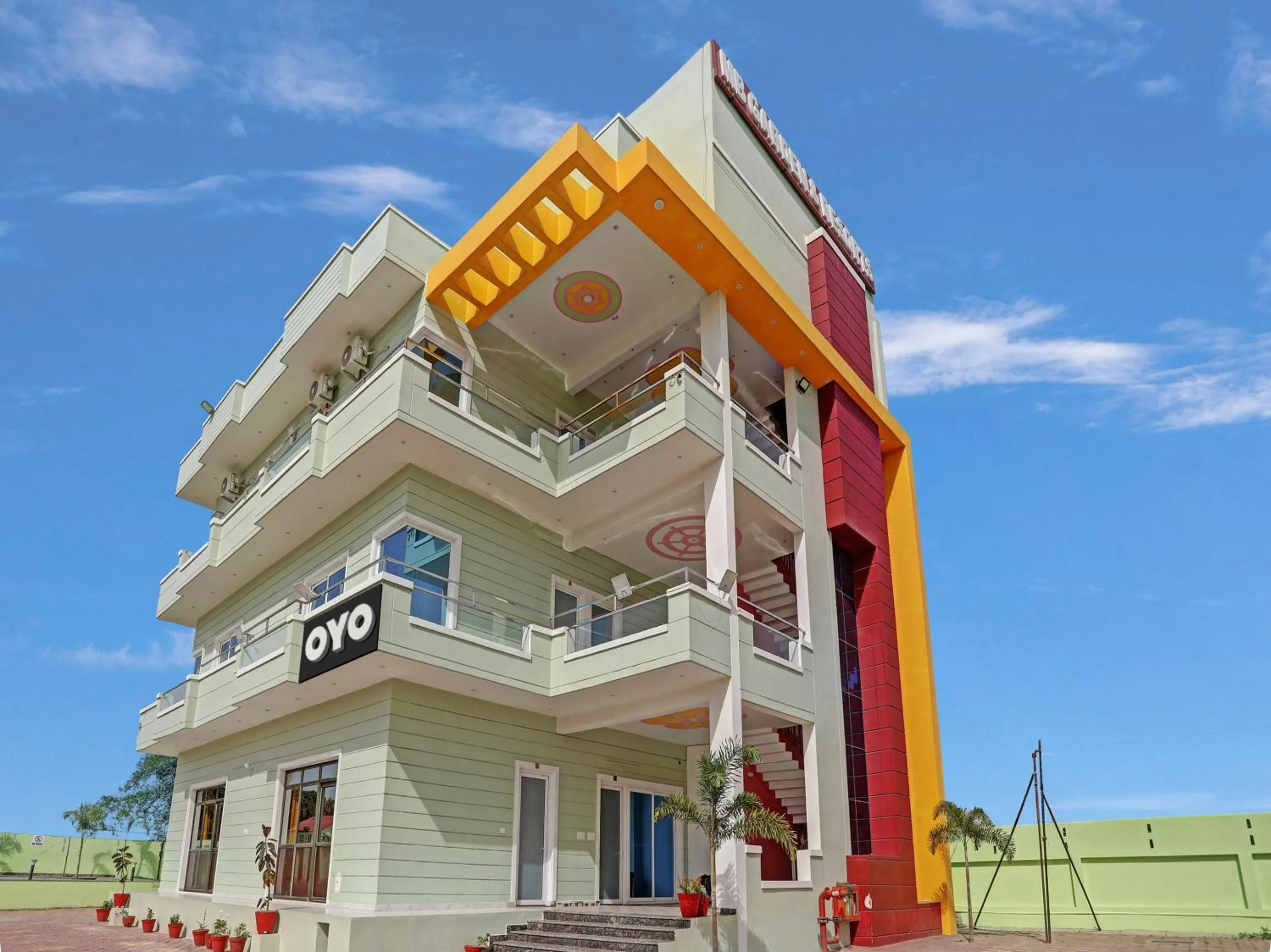 Facade/entrance in Hotel O Mb Garden & Resorts