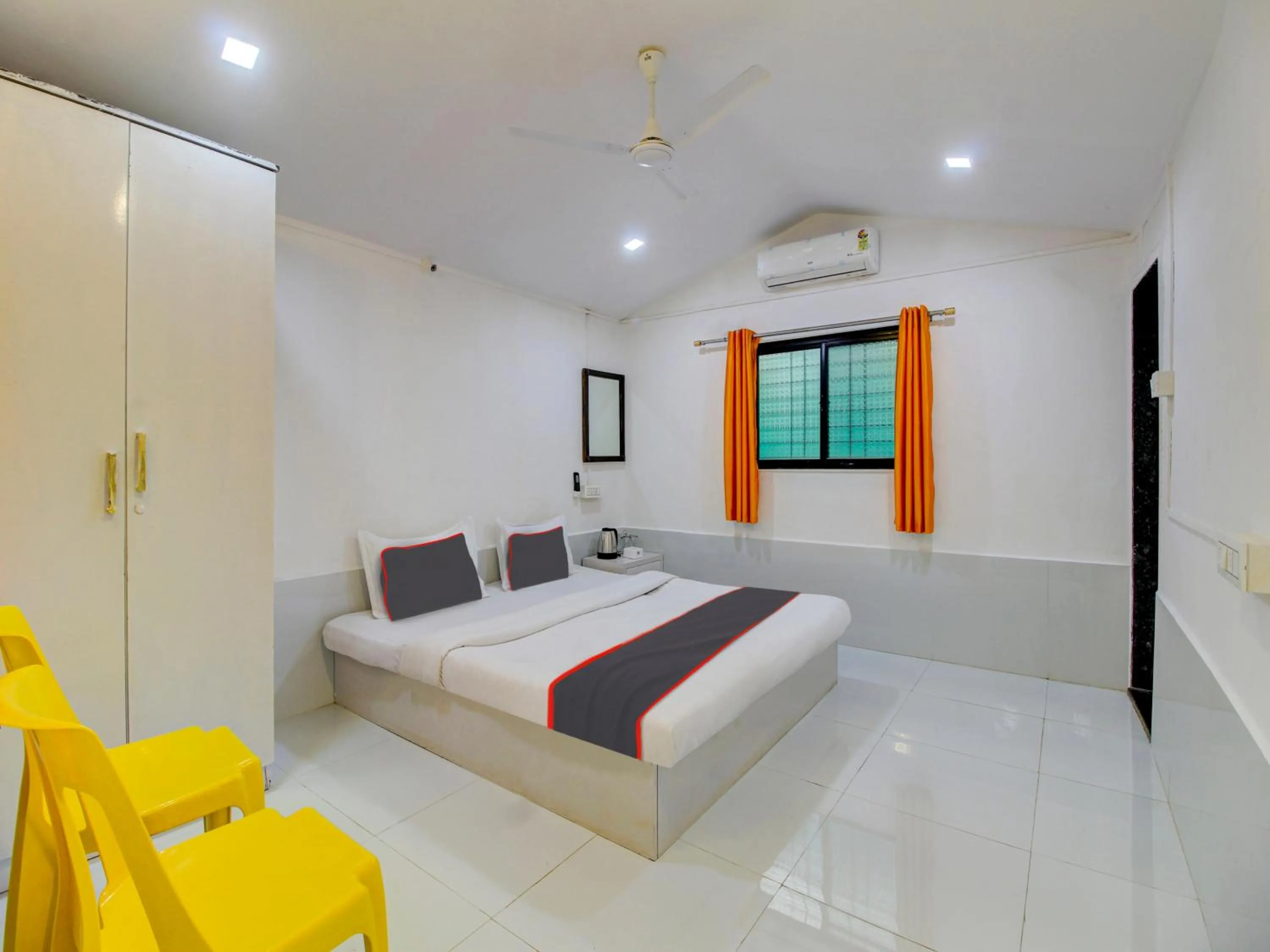 Bedroom, Bed in Collection O Homely Stays Resort