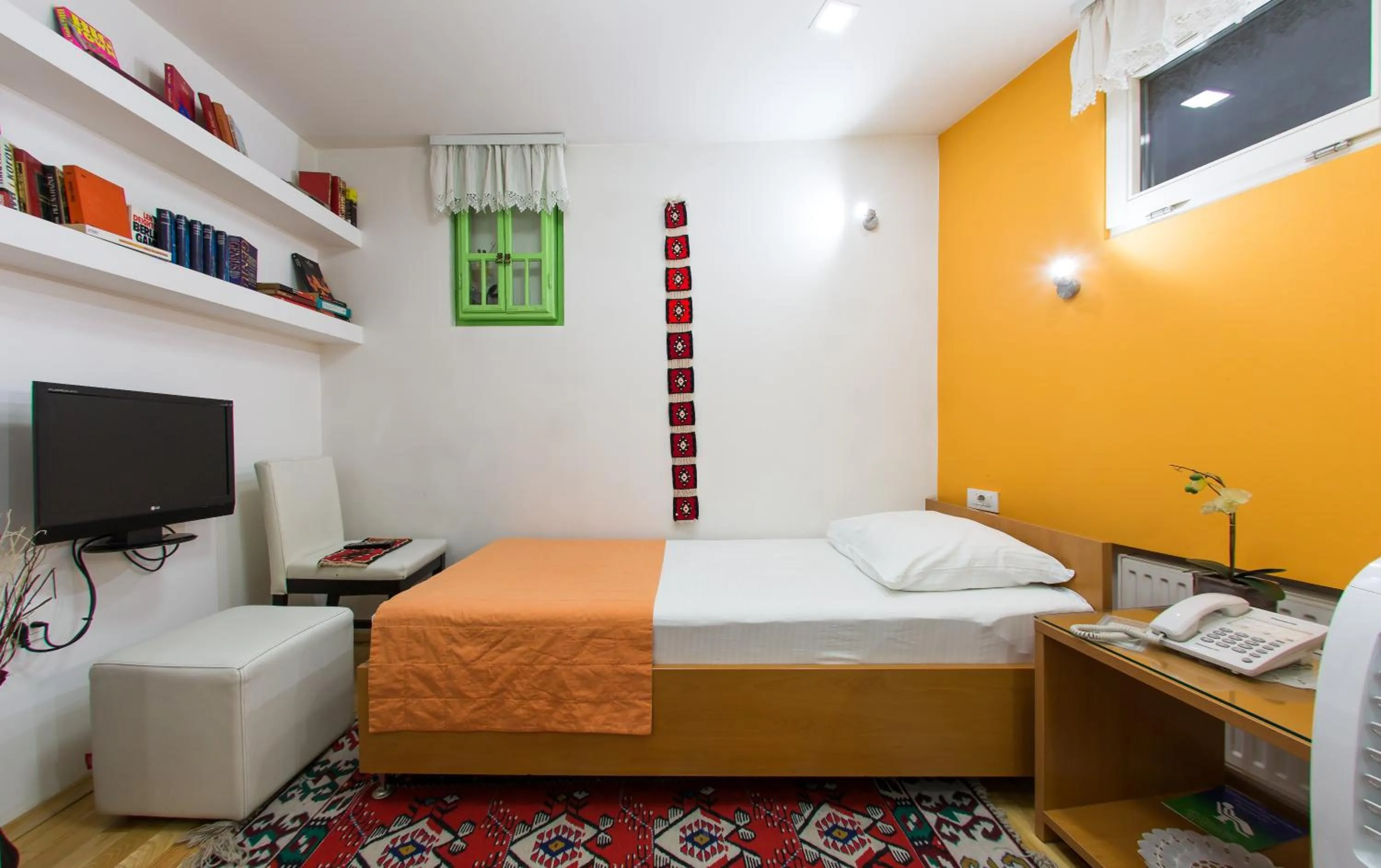 Bed in Hotel Boutique 36