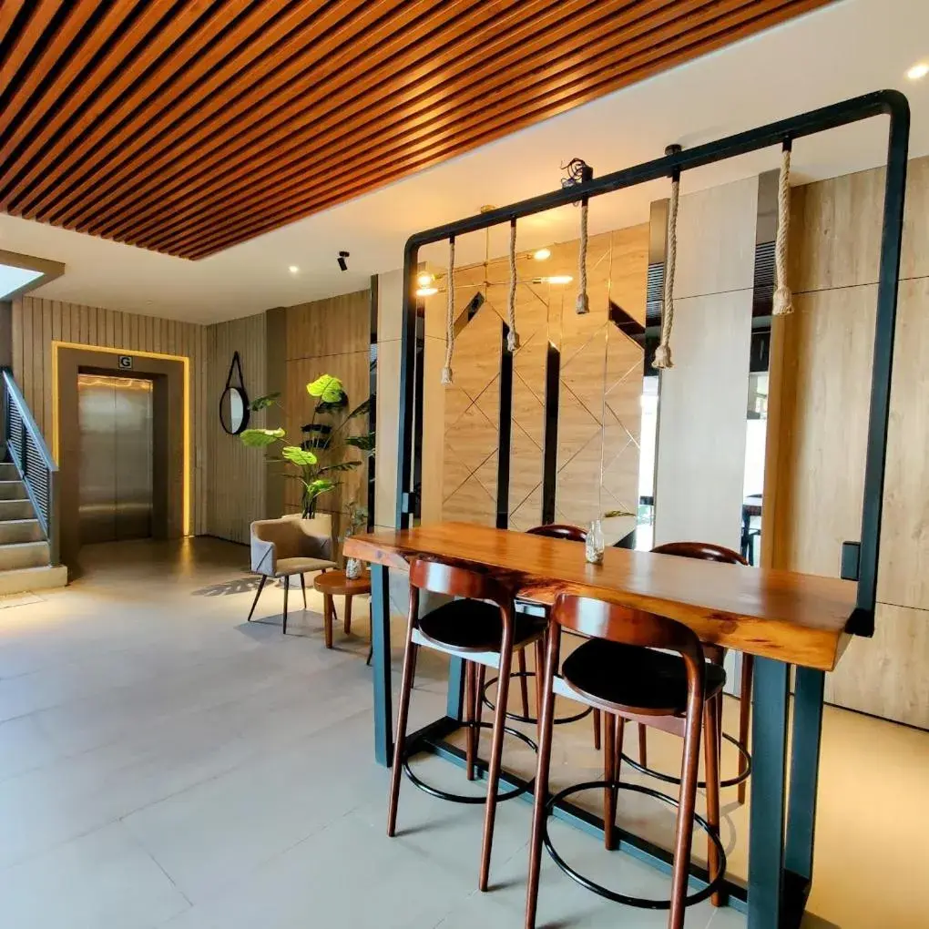 Restaurant/places to eat in The Mango Suites by Flat06 Restaurant/places to eat in The Mango Suites by Flat06