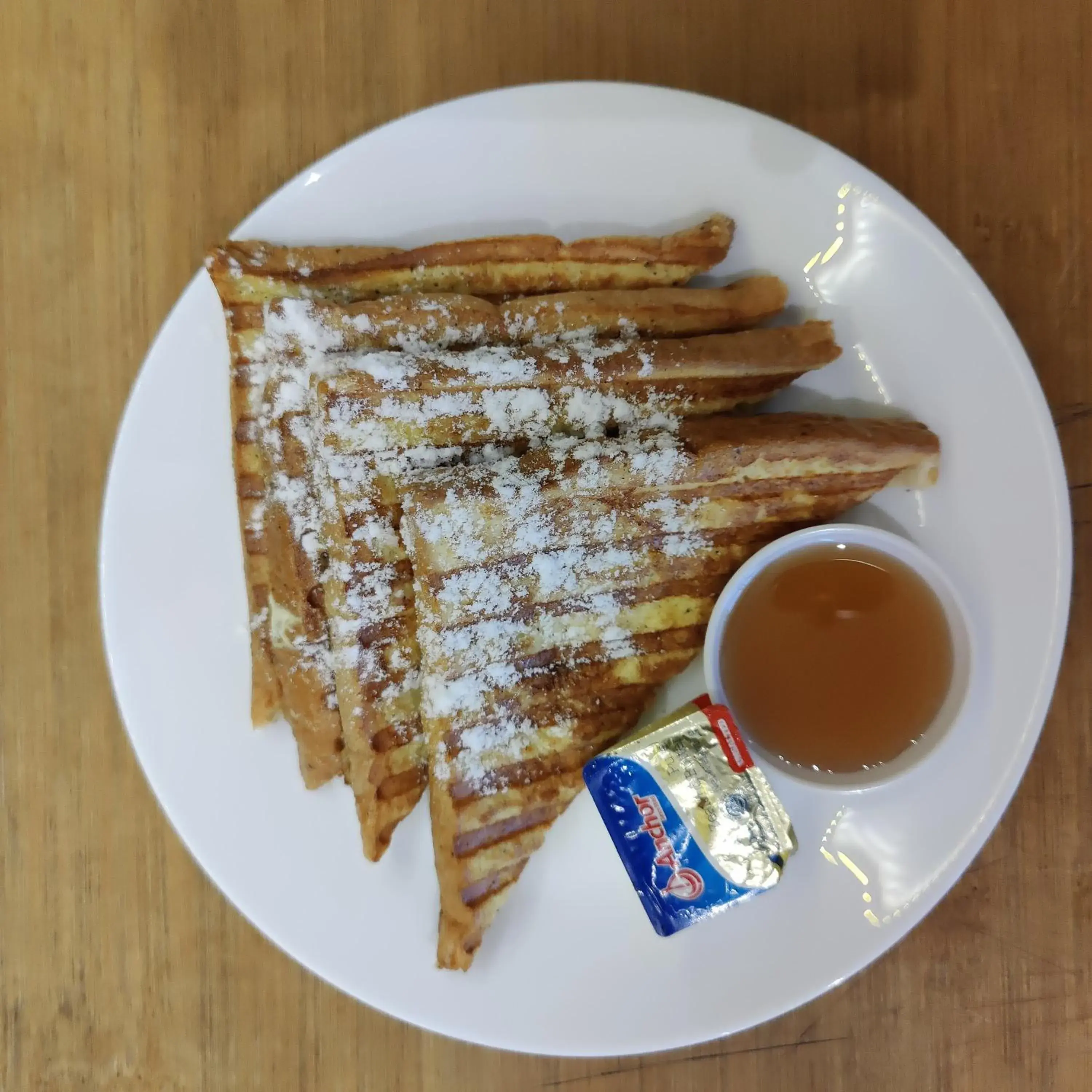 Breakfast in The Mango Suites by Flat06 Breakfast in The Mango Suites by Flat06