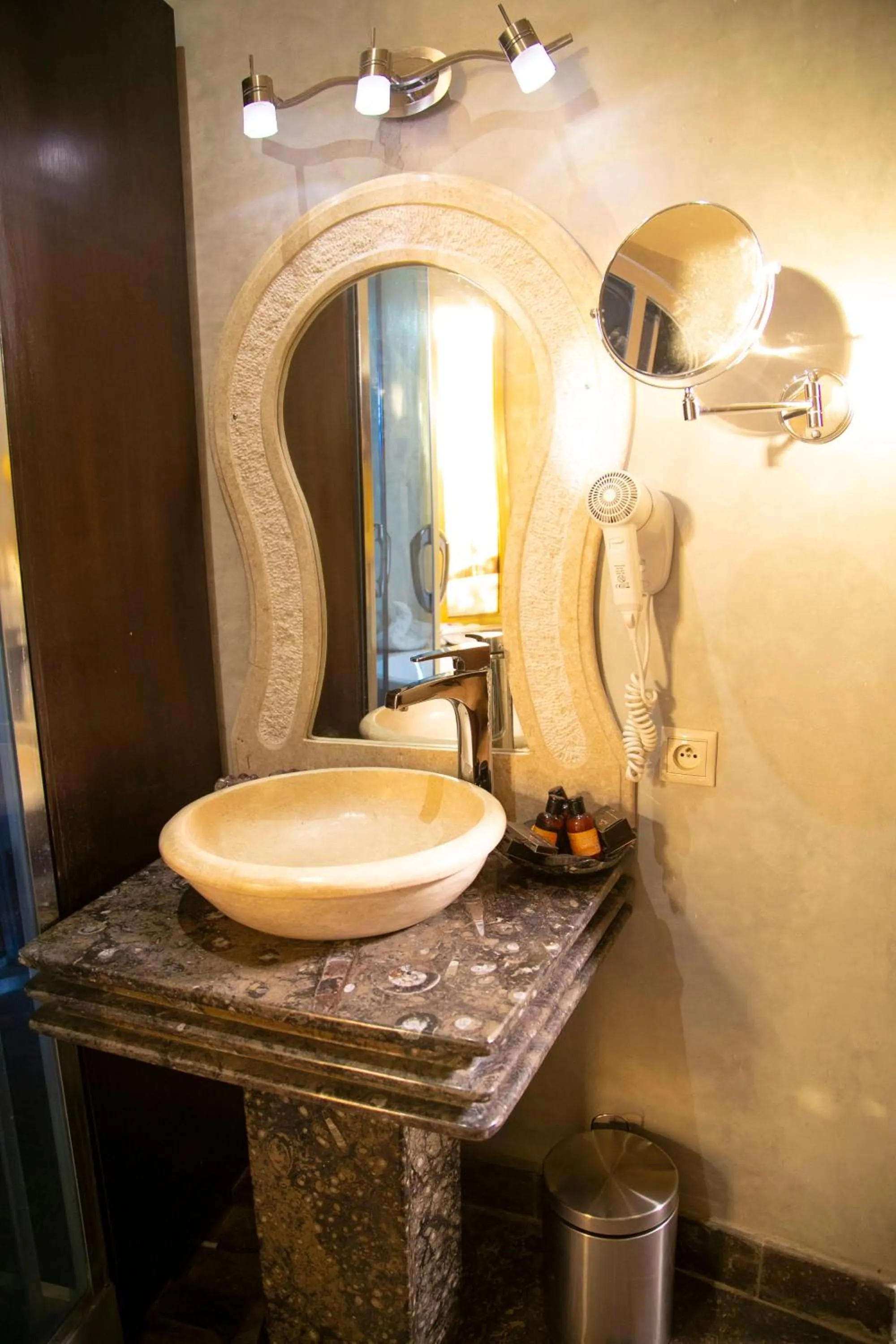 Bathroom in Palais Du Desert Hotel & Spa