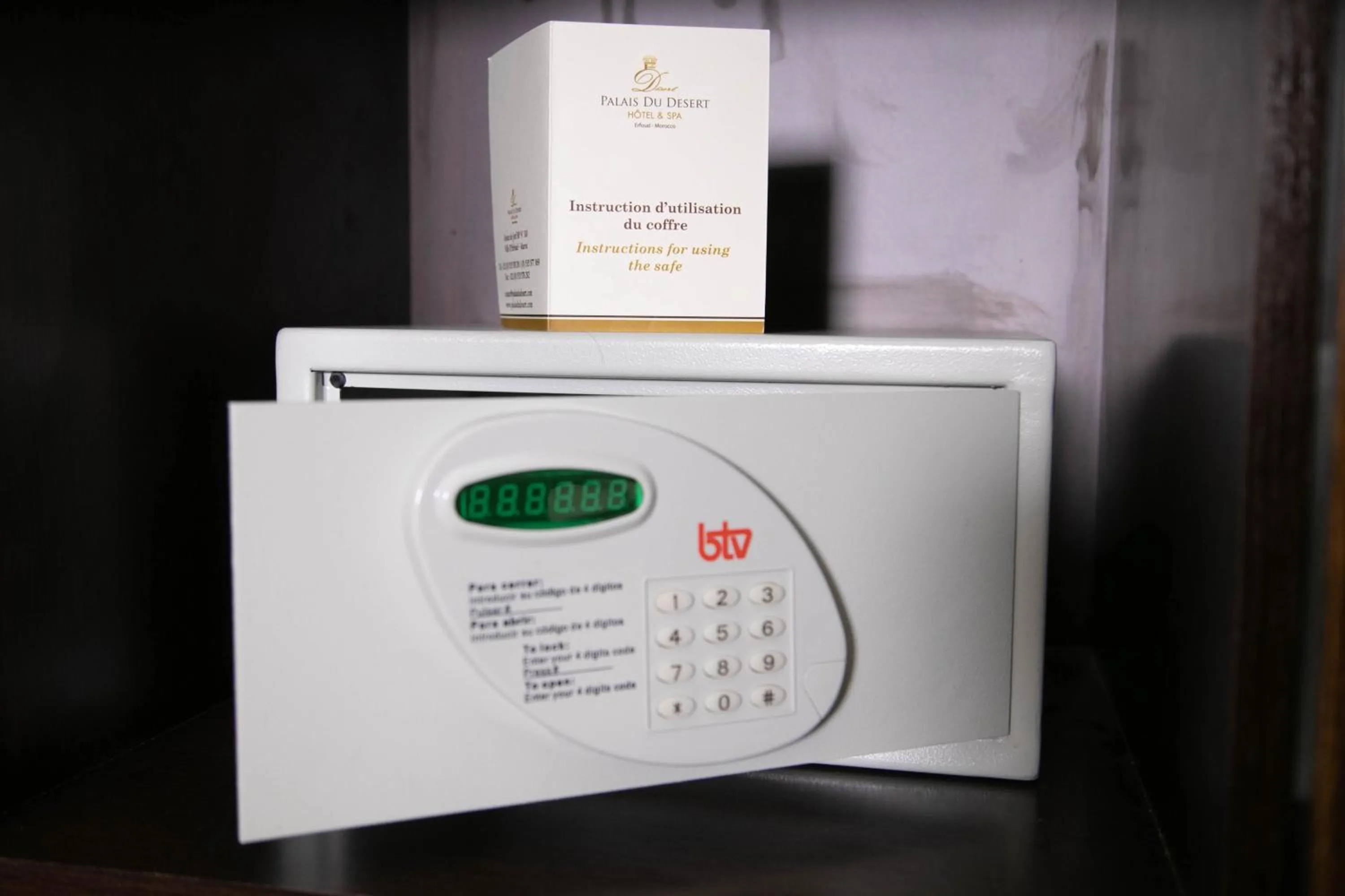 safe in Palais Du Desert Hotel & Spa