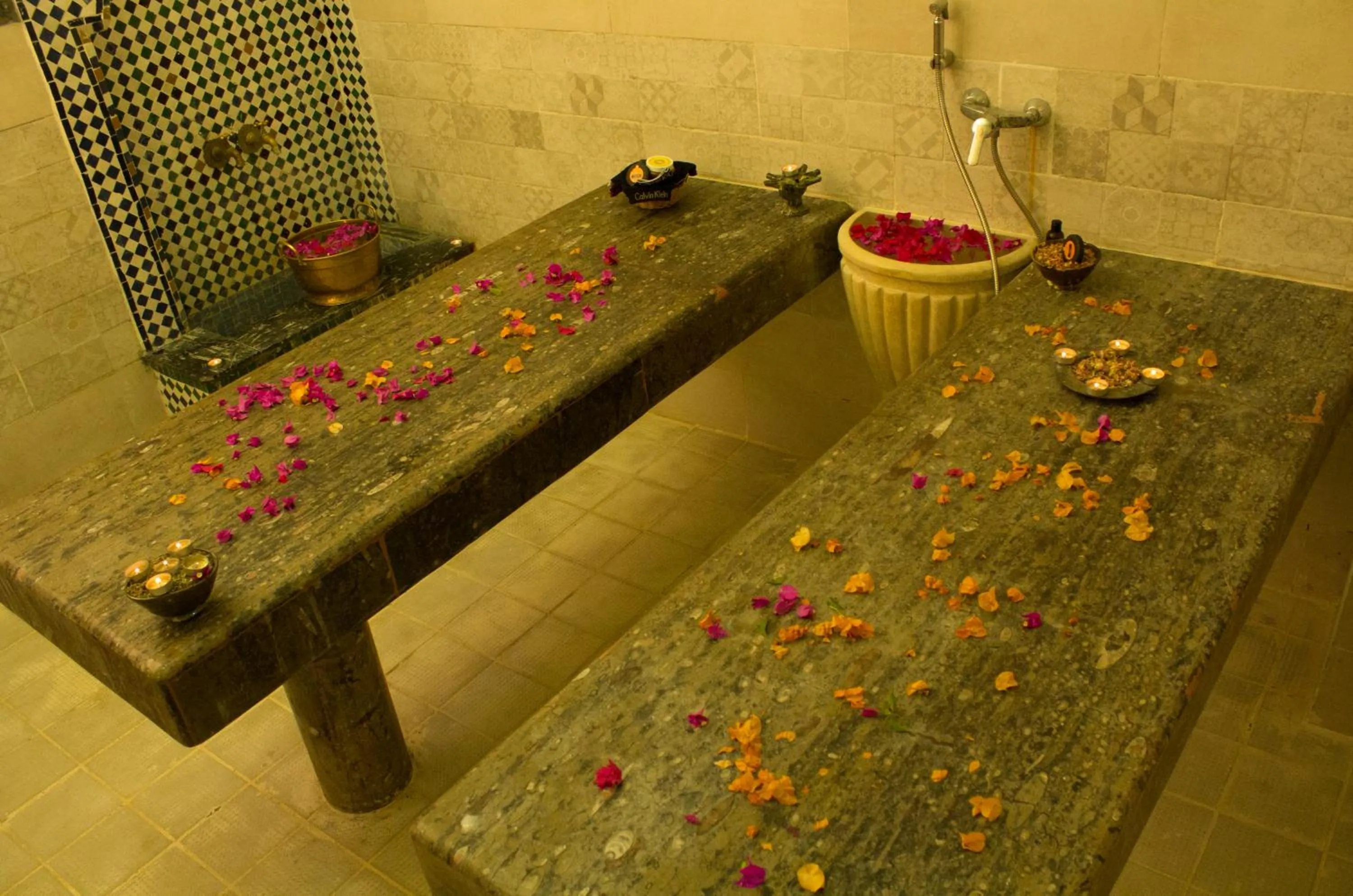 Steam room in Palais Du Desert Hotel & Spa