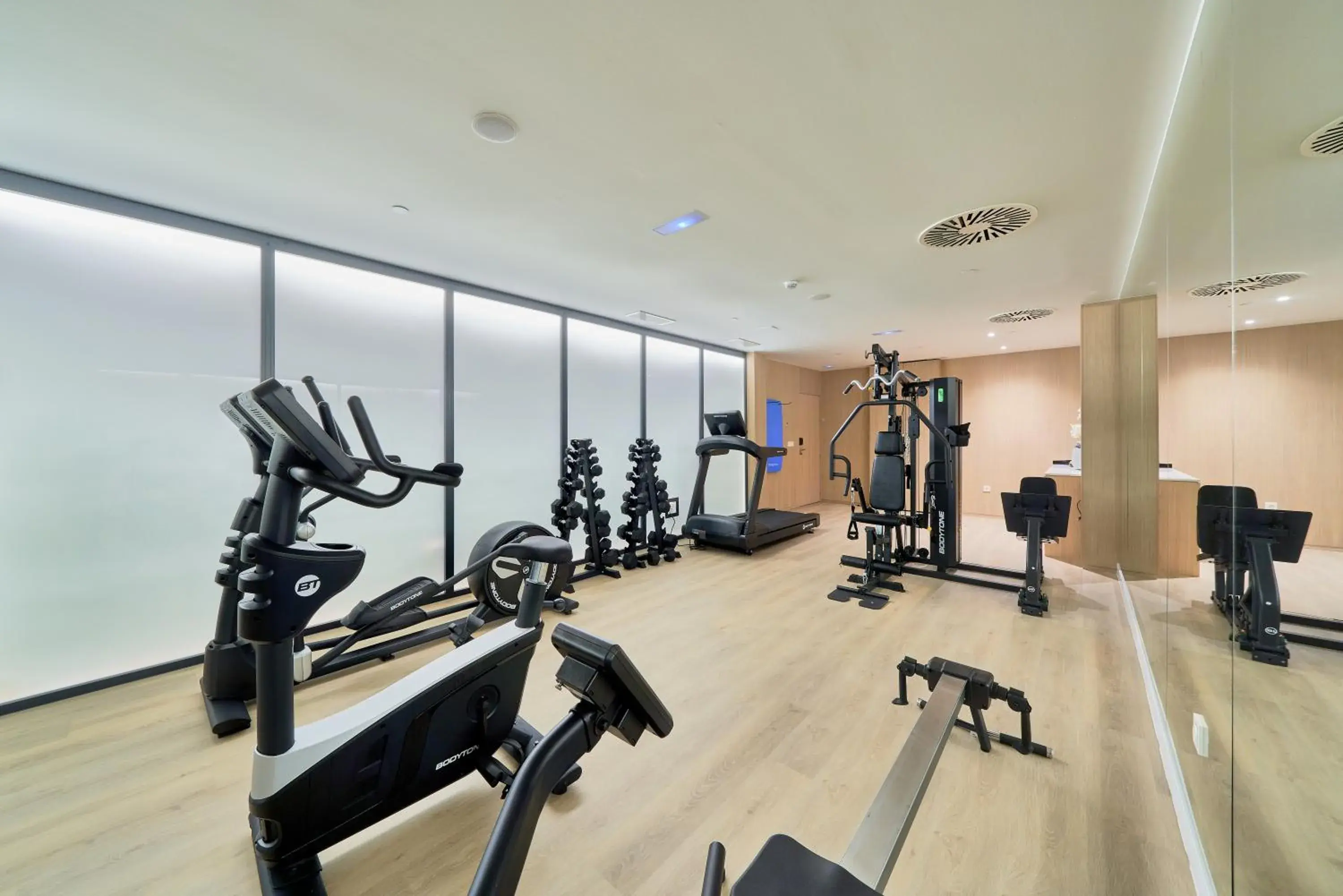 Fitness centre/facilities in Eurostars Oasis Marbella Fitness centre/facilities in Eurostars Oasis Marbella