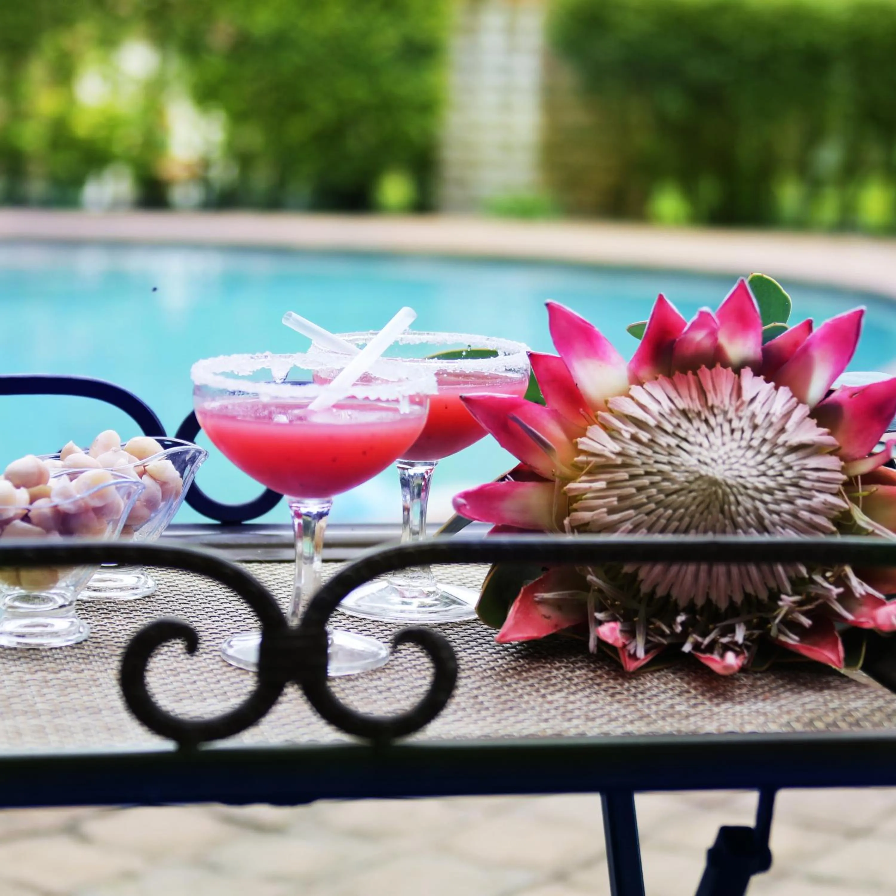 Swimming pool in Villa Ticino Guest House