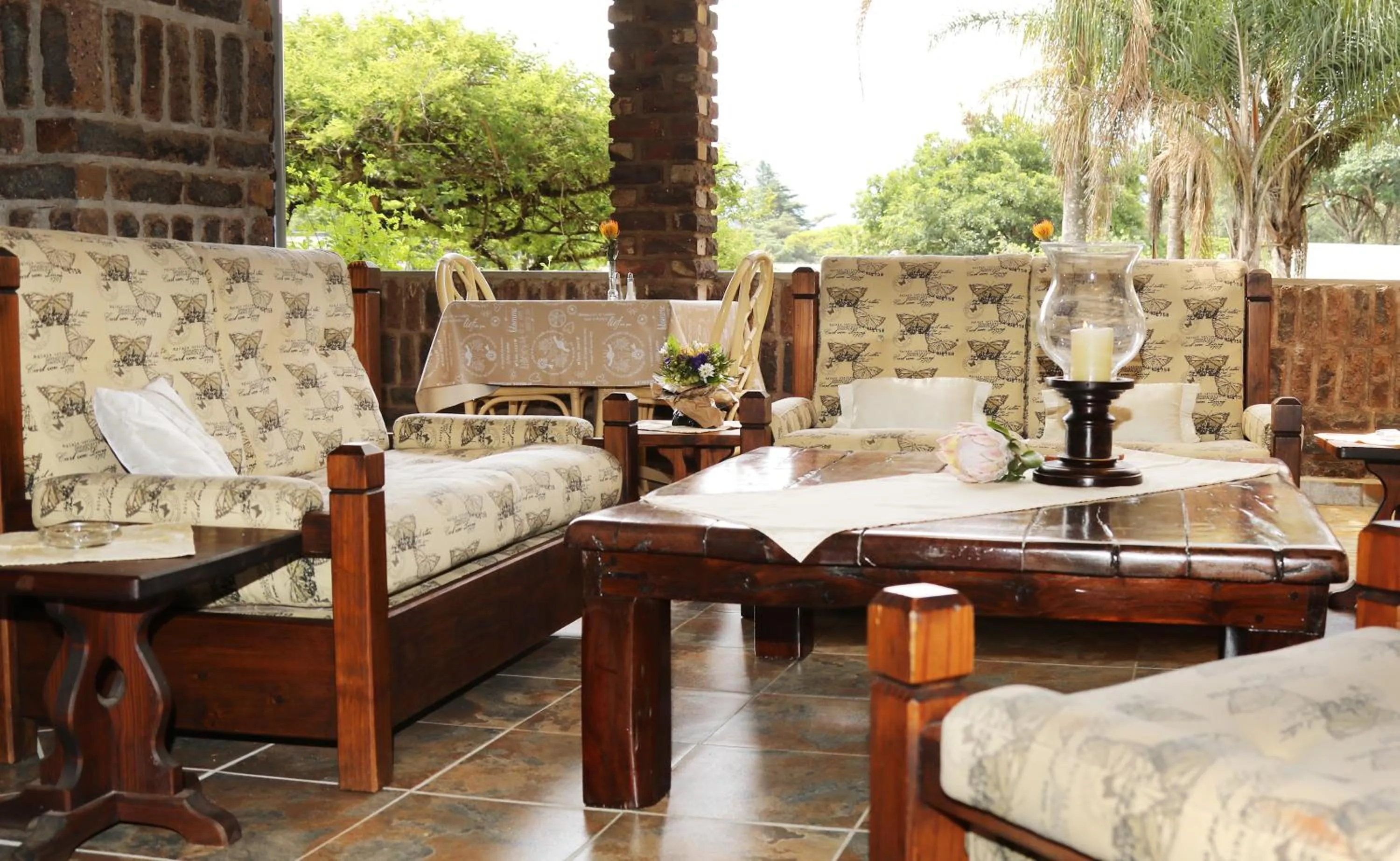 Restaurant/places to eat in Villa Ticino Guest House