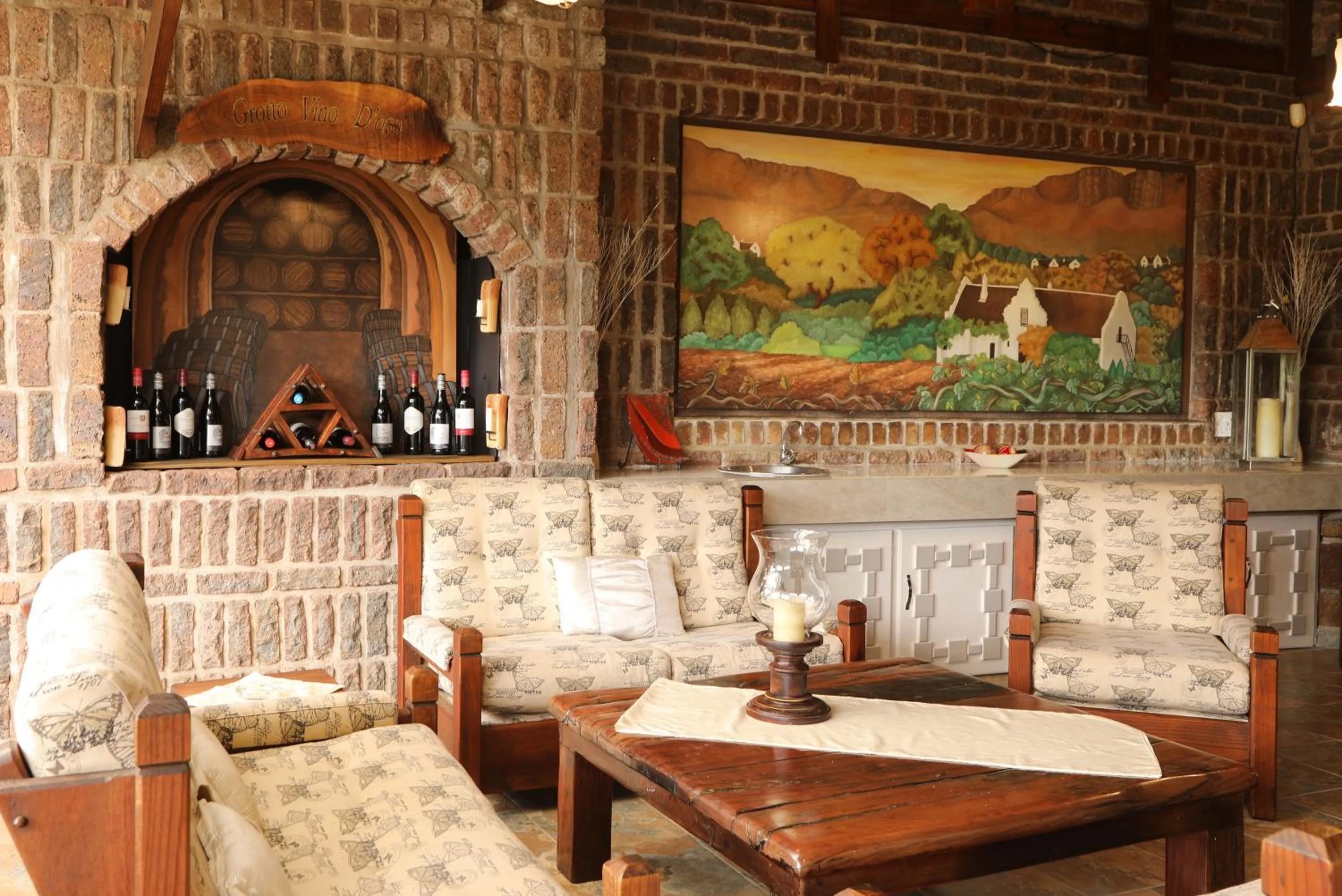 Restaurant/places to eat in Villa Ticino Guest House