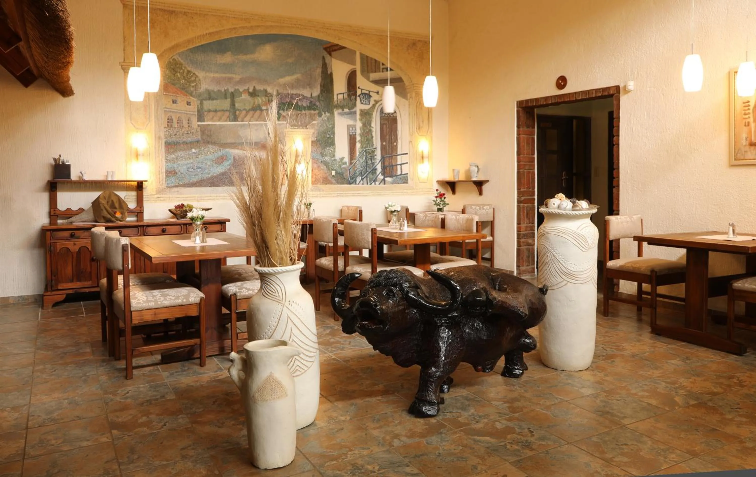 Restaurant/places to eat in Villa Ticino Guest House