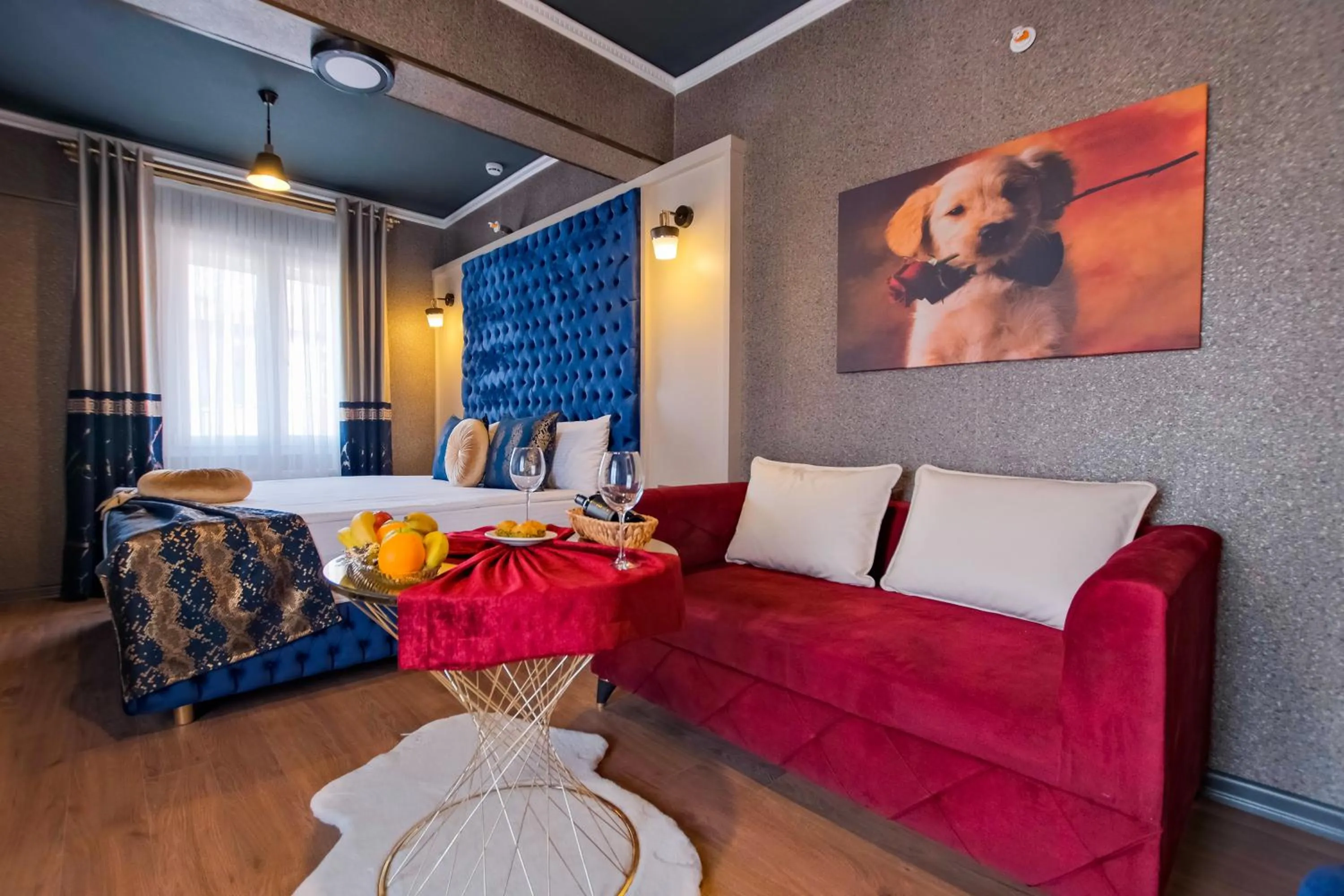 Seating area in MOONDAY HOTEL