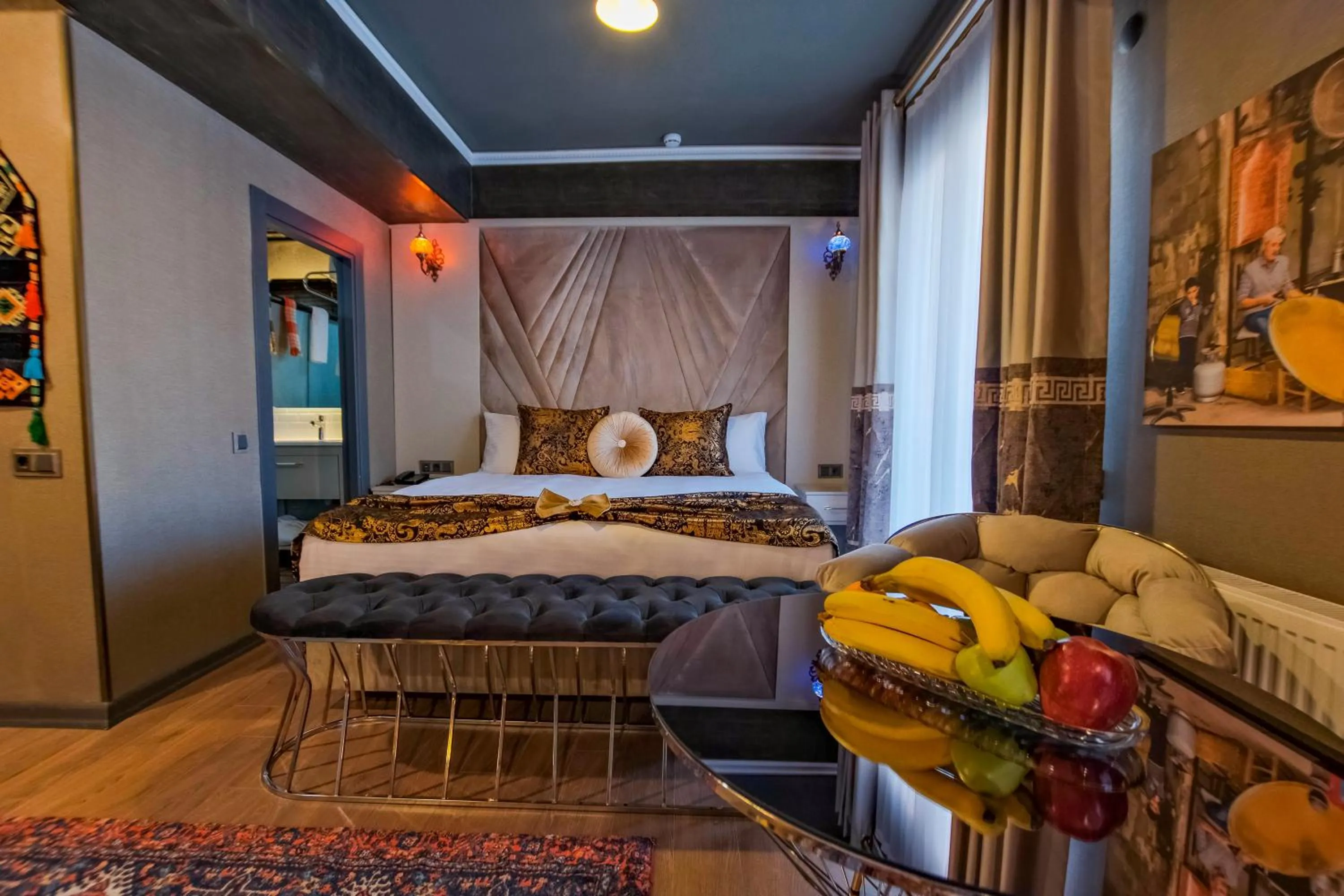 Bed in MOONDAY HOTEL