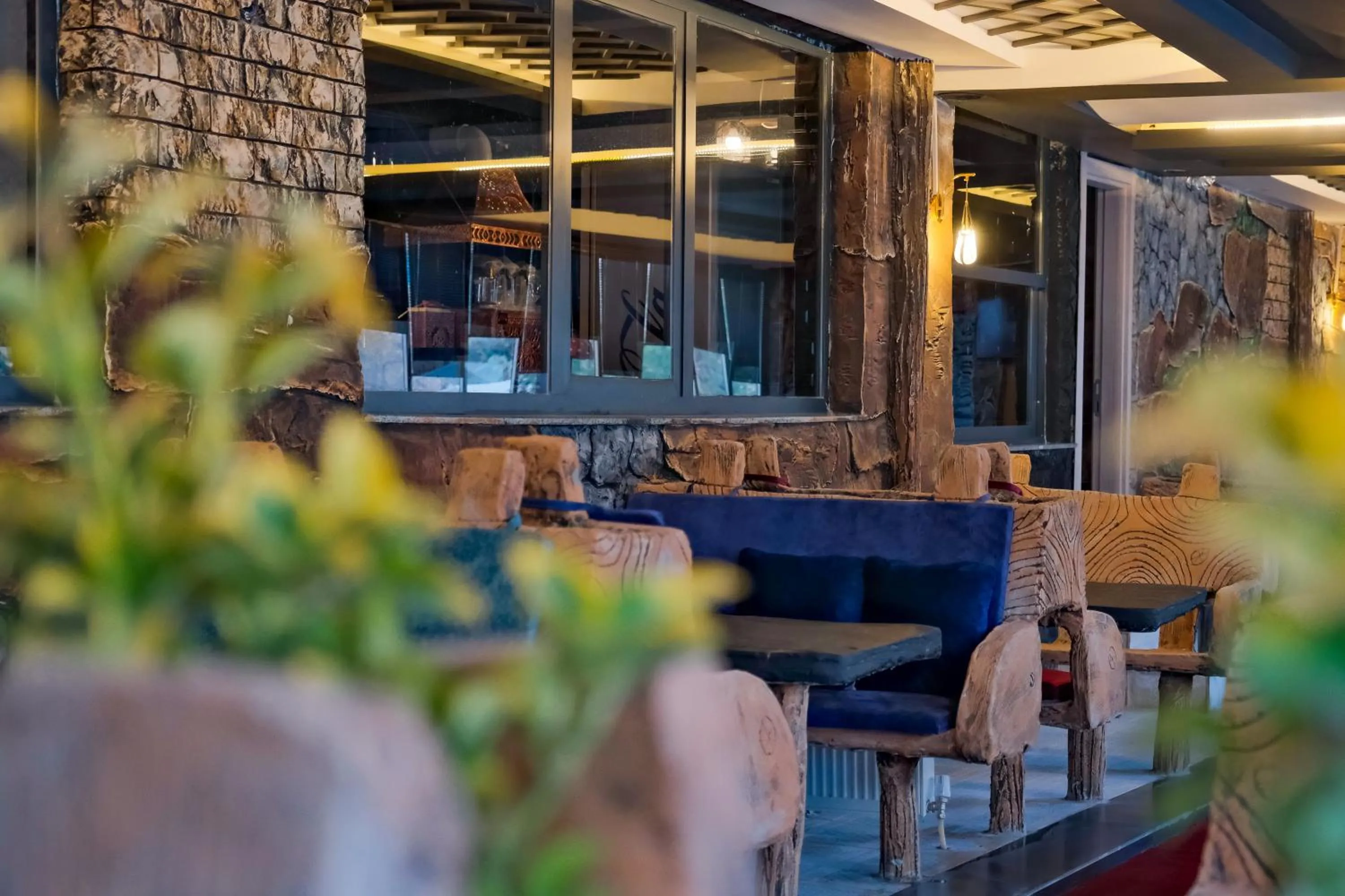 Seating area in MOONDAY HOTEL