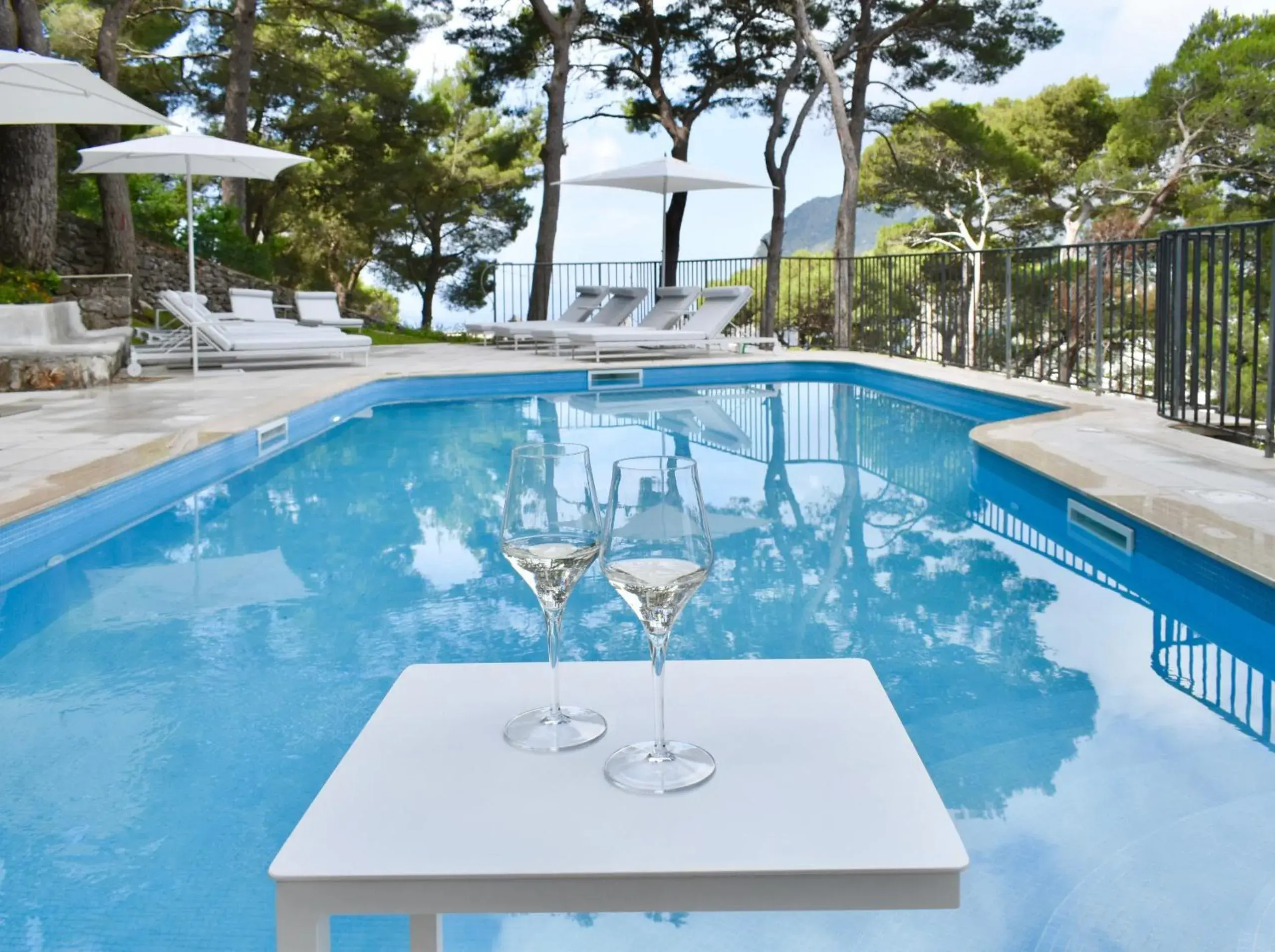 Pool view in Villa Lia Hotel Capri Pool view in Villa Lia Hotel Capri