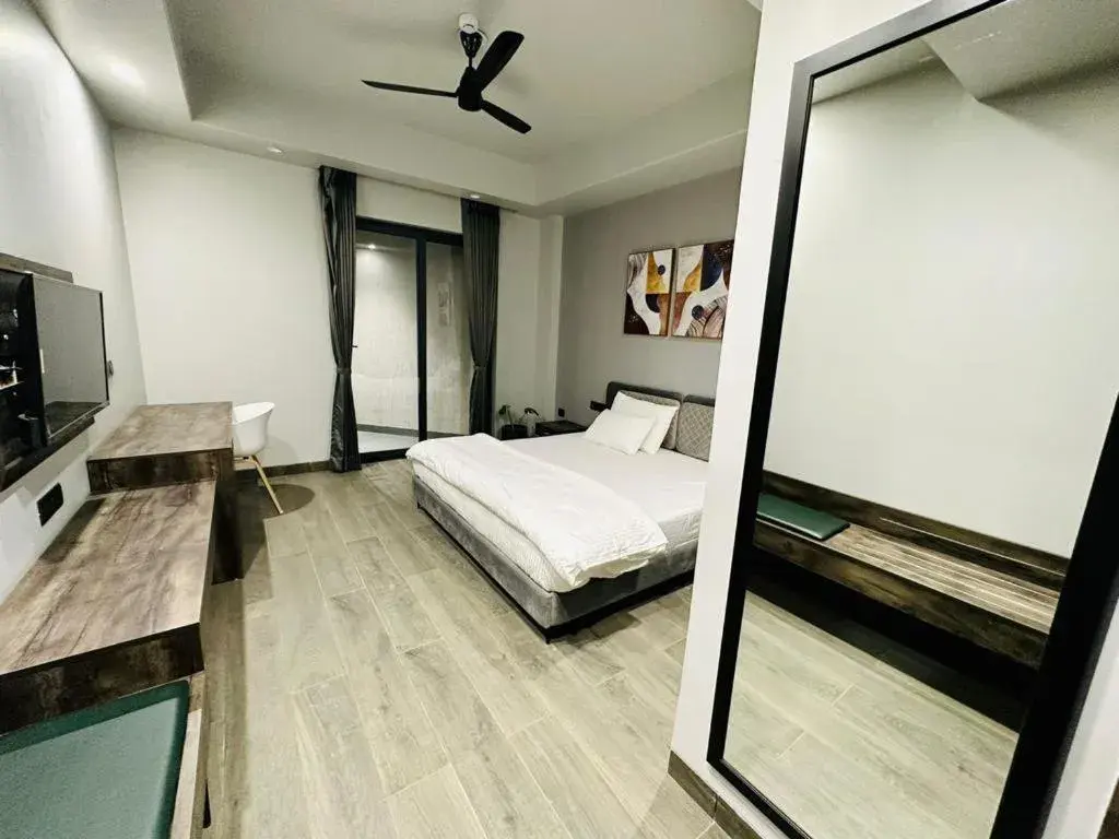 Bed in Mod Avenue Bed in Mod Avenue