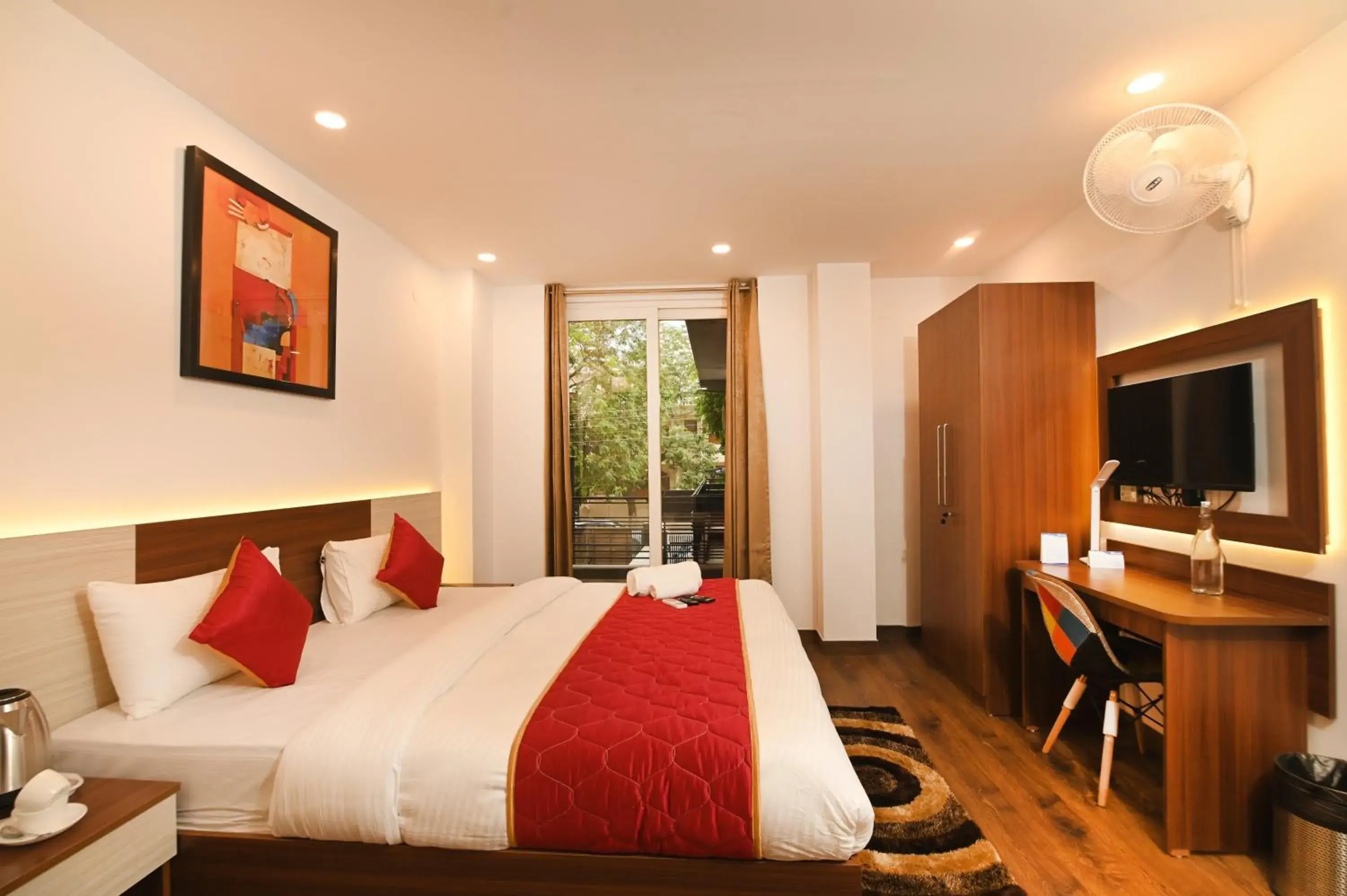 Bed in The Altruist Business Stays , DLF Phase 3 Bed in The Altruist Business Stays , DLF Phase 3