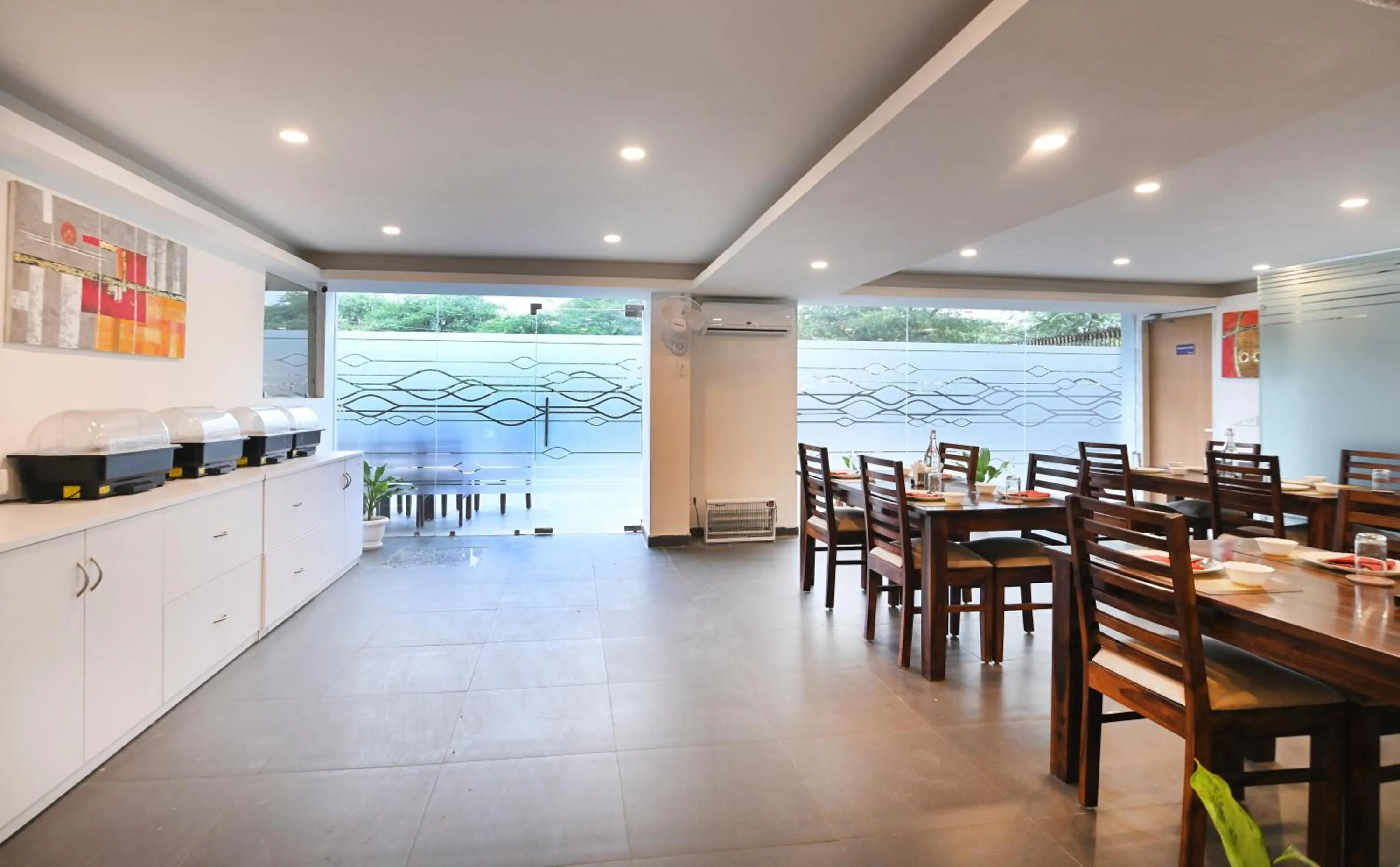 Buffet breakfast in The Altruist Business Stays , DLF Phase 3